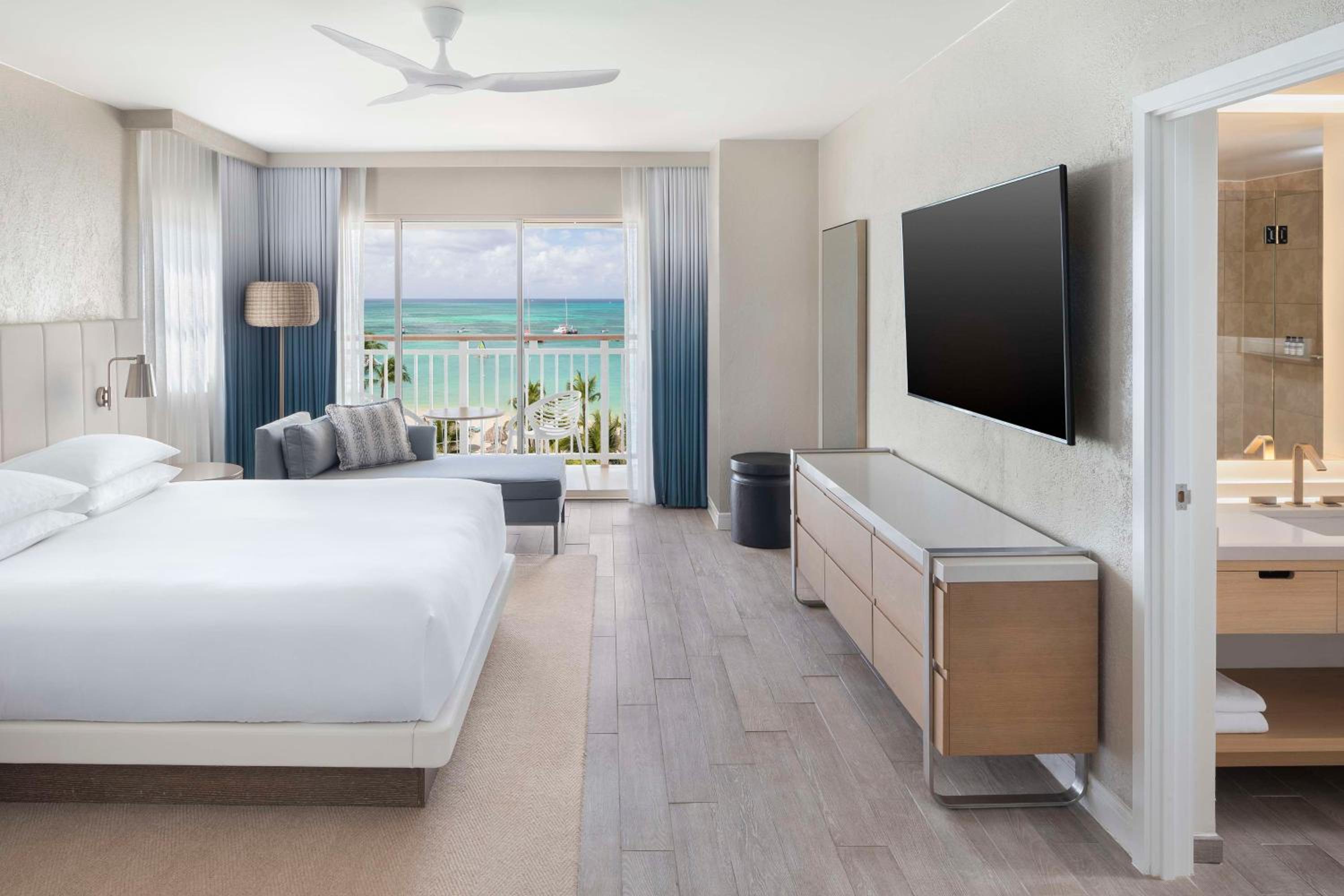King Room with Balcony and Partial Ocean View - Photo 1