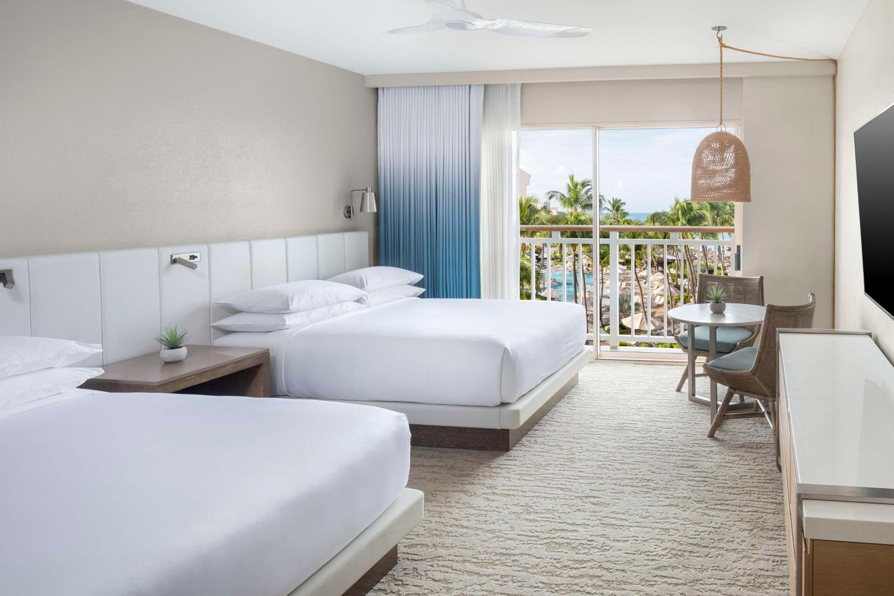 Queen Room with Two Queen Beds and Resort View - Photo 4