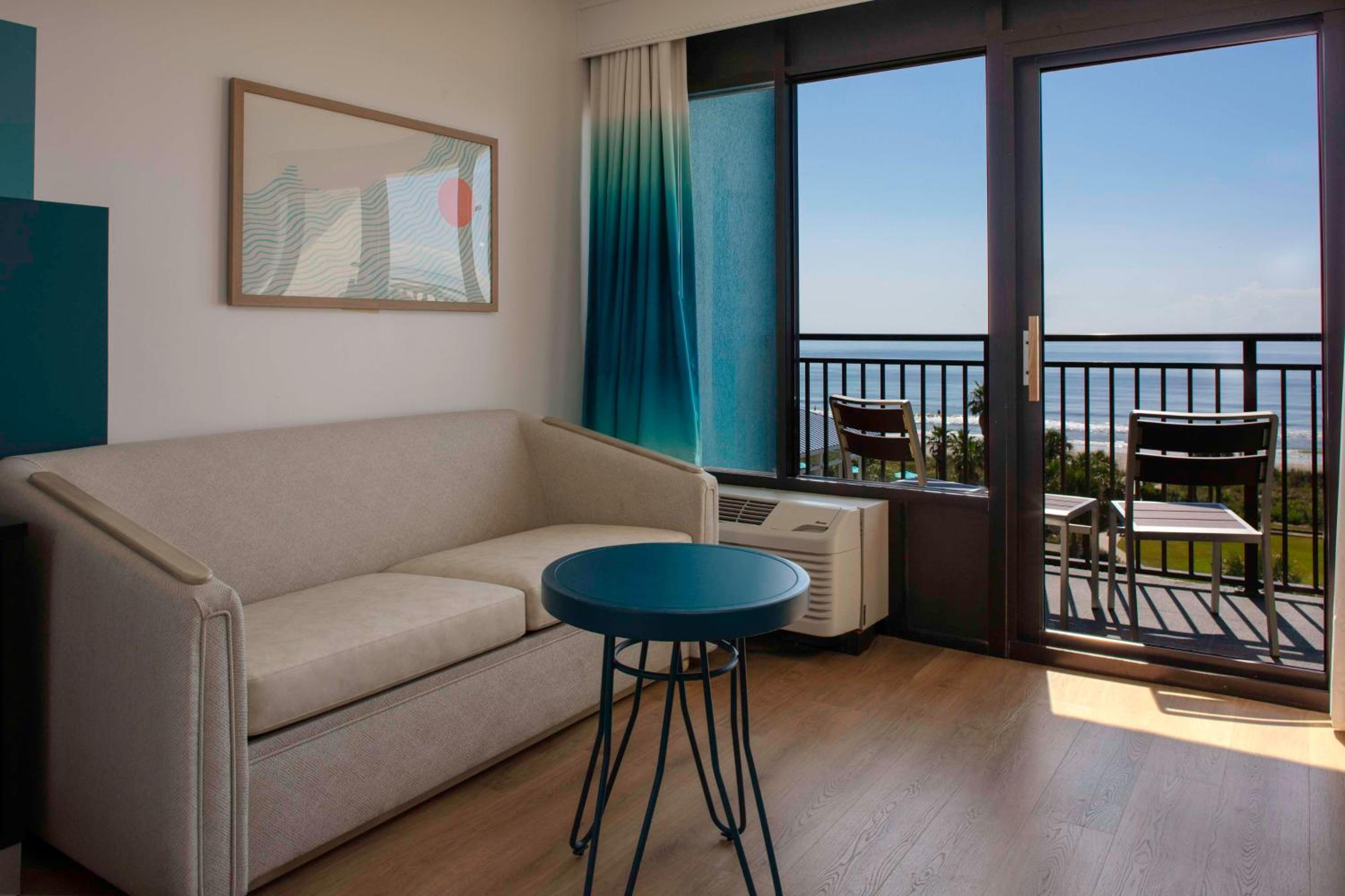 1 King Partial Oceanview With Balcony - Photo 1