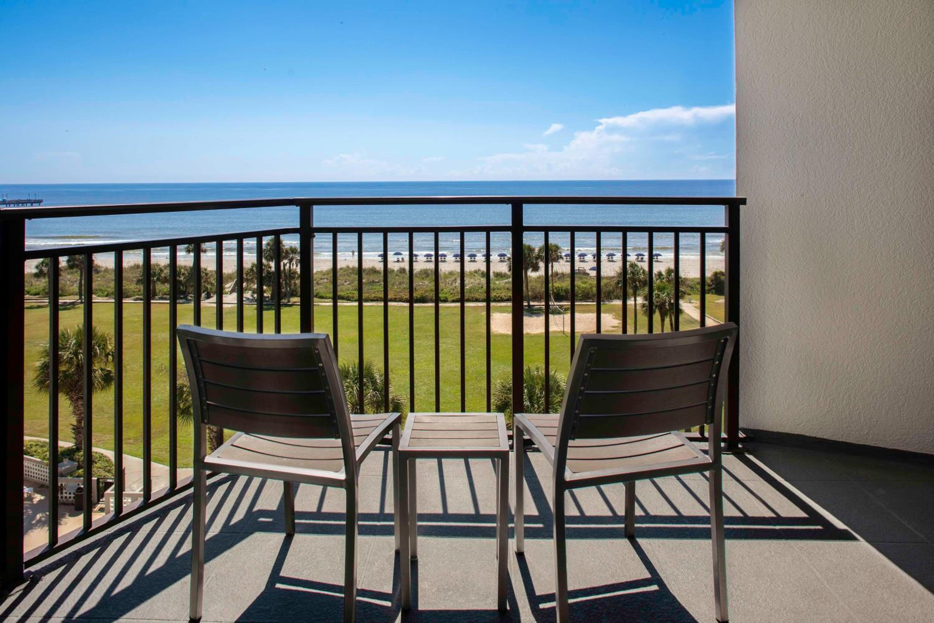 1 King Partial Oceanview With Balcony - Photo 12