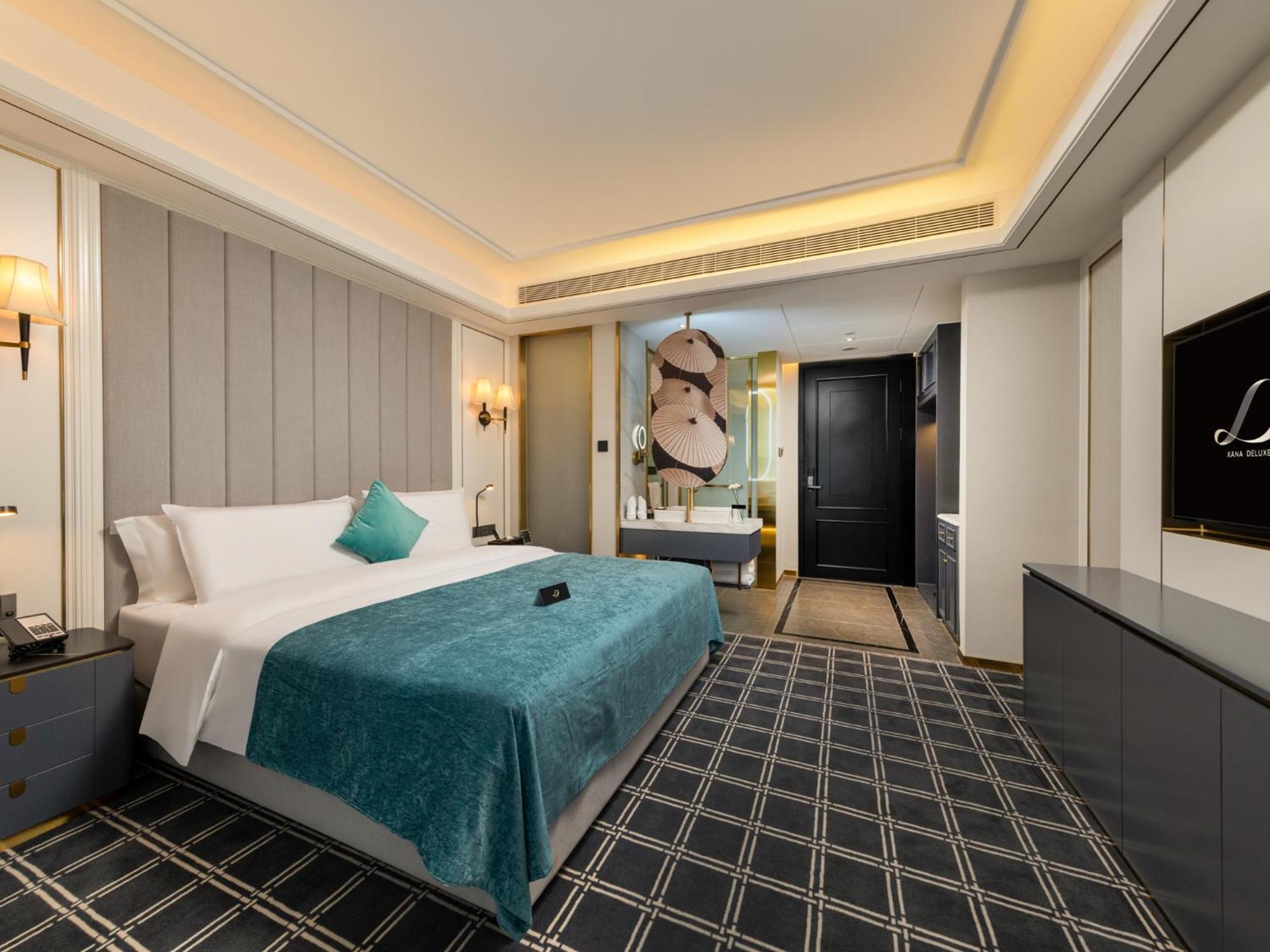 Deluxe Double Room photo 2