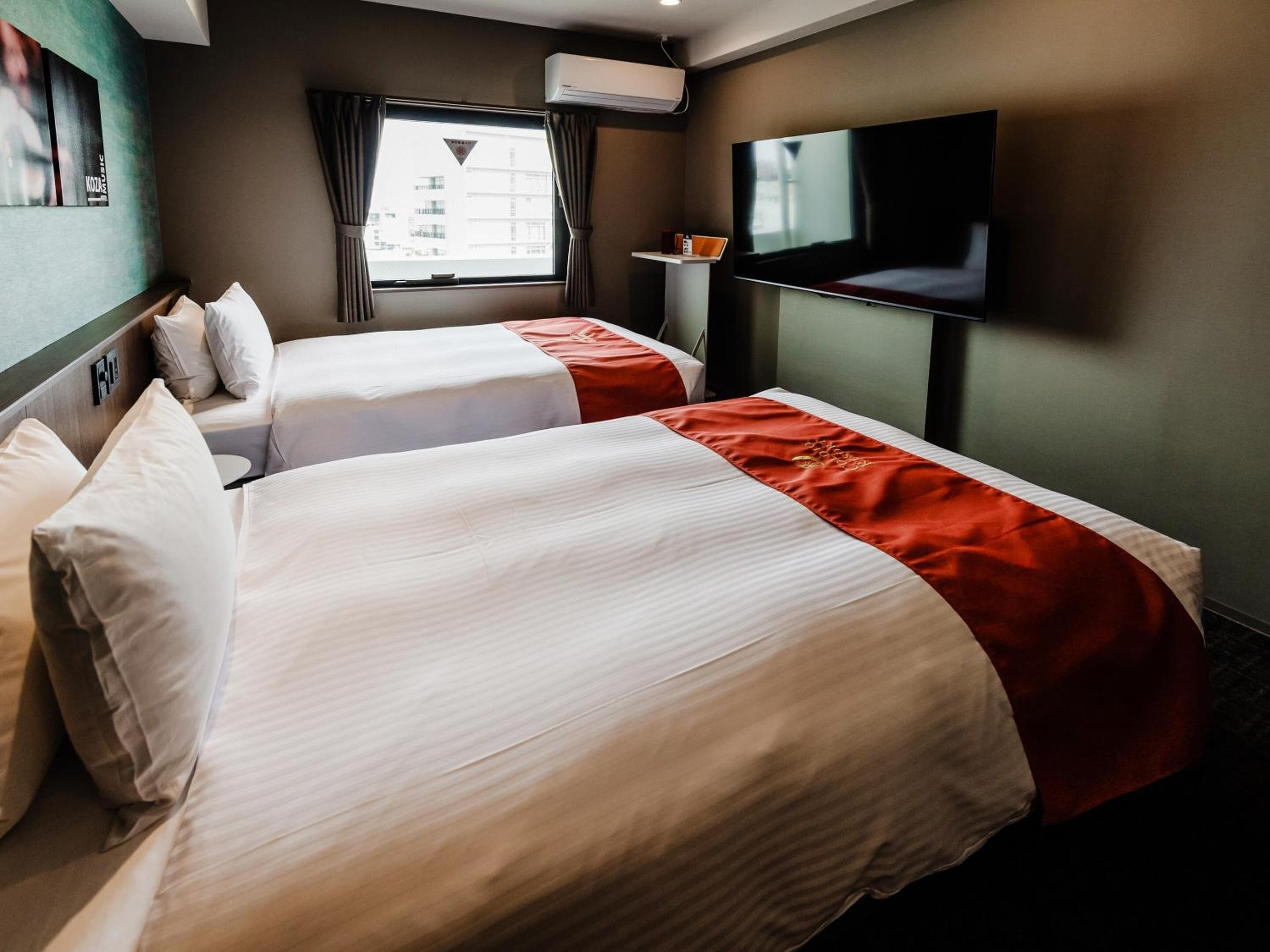 Deluxe Twin Room
