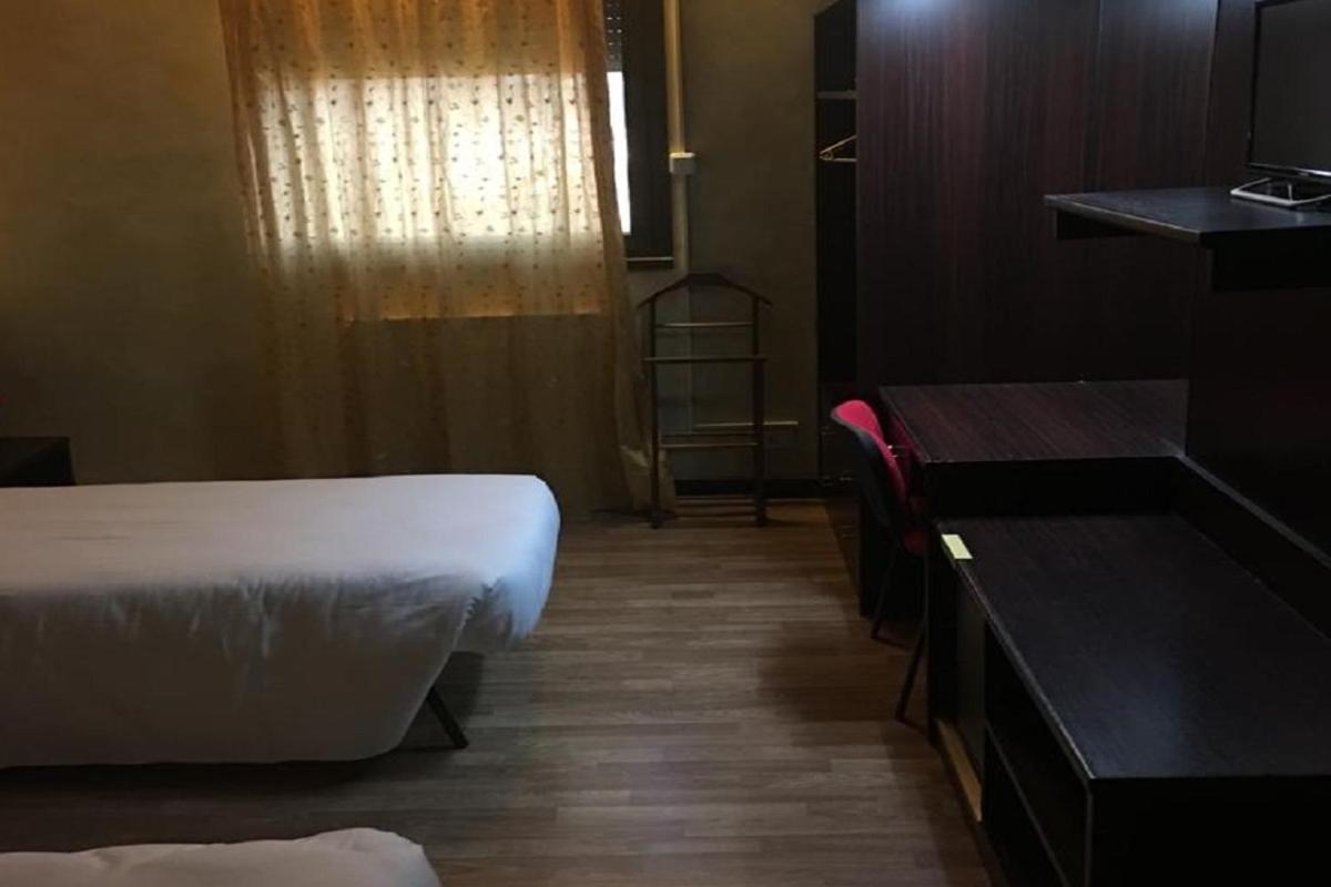 Standard Single Room with Shower photo 1