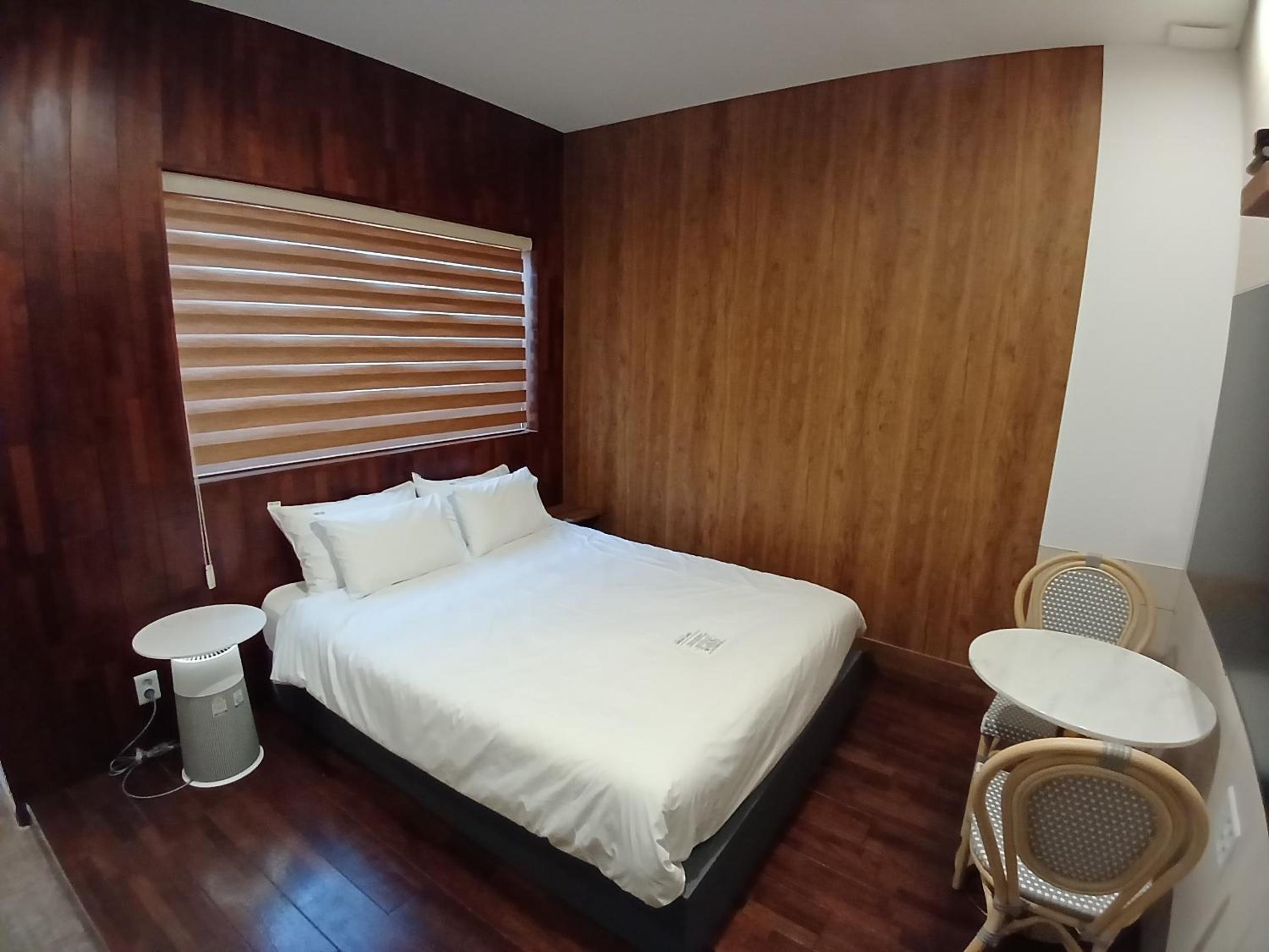 Suite with Spa Bath - Photo 1