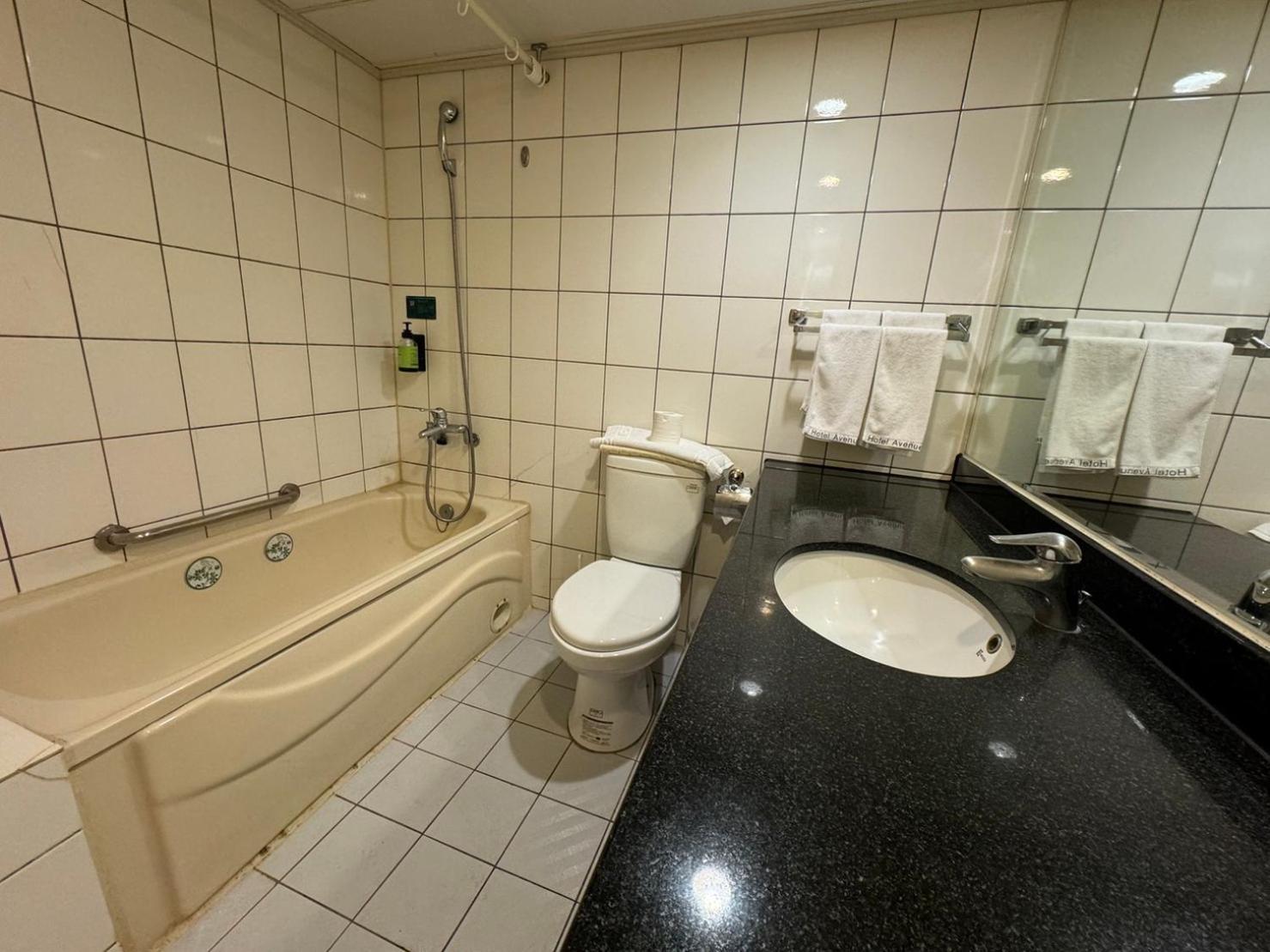 Standard Quadruple Room - Photo 5