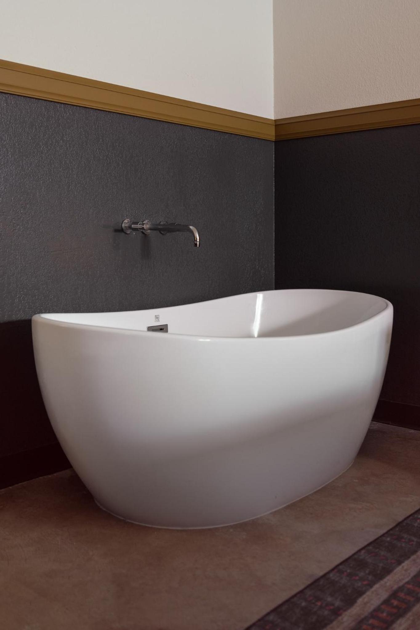 King Room with Spa Bath - Ground Floor - Photo 4