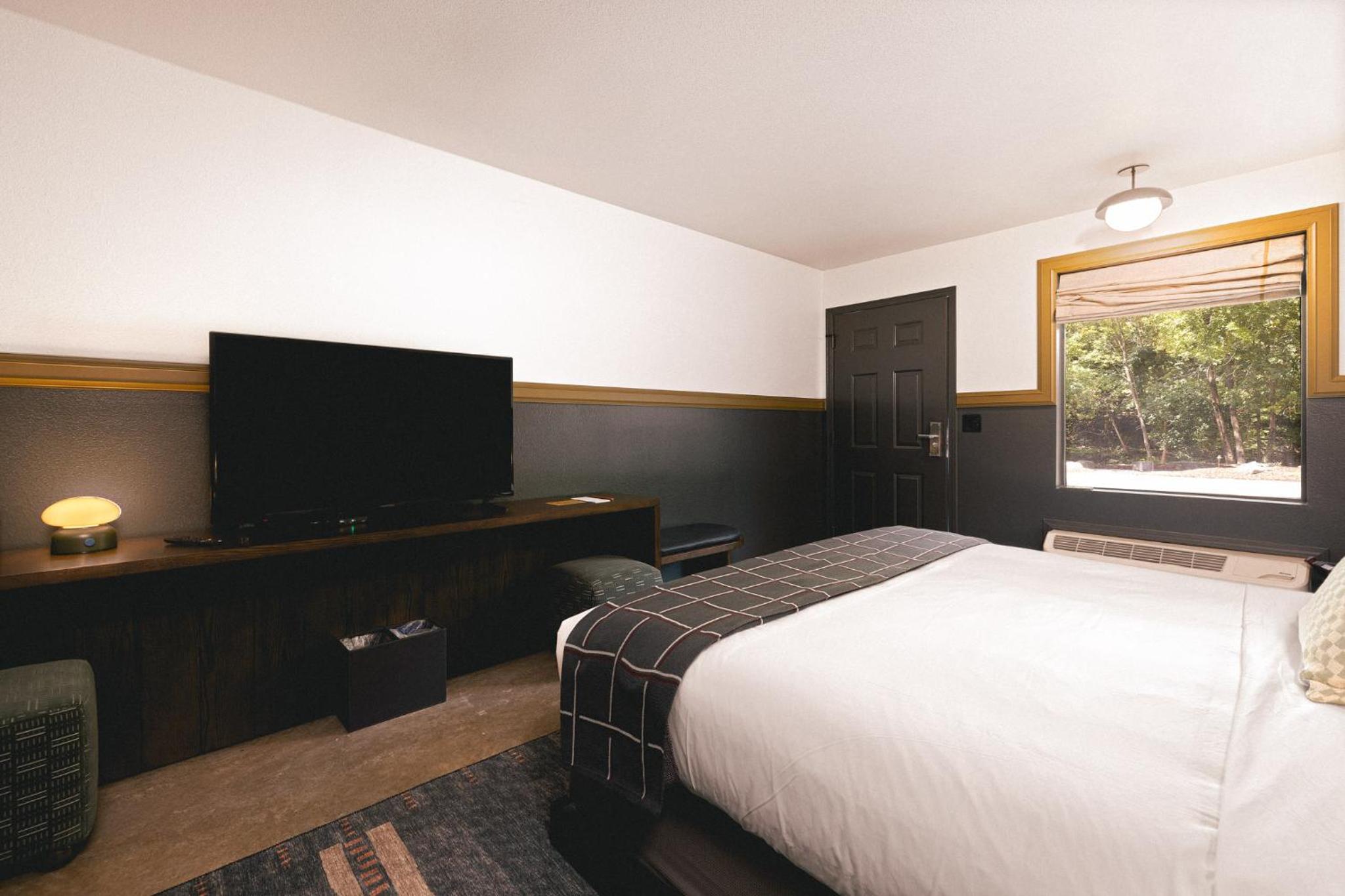 King Room - Disability Access/Ground Floor - Photo 2