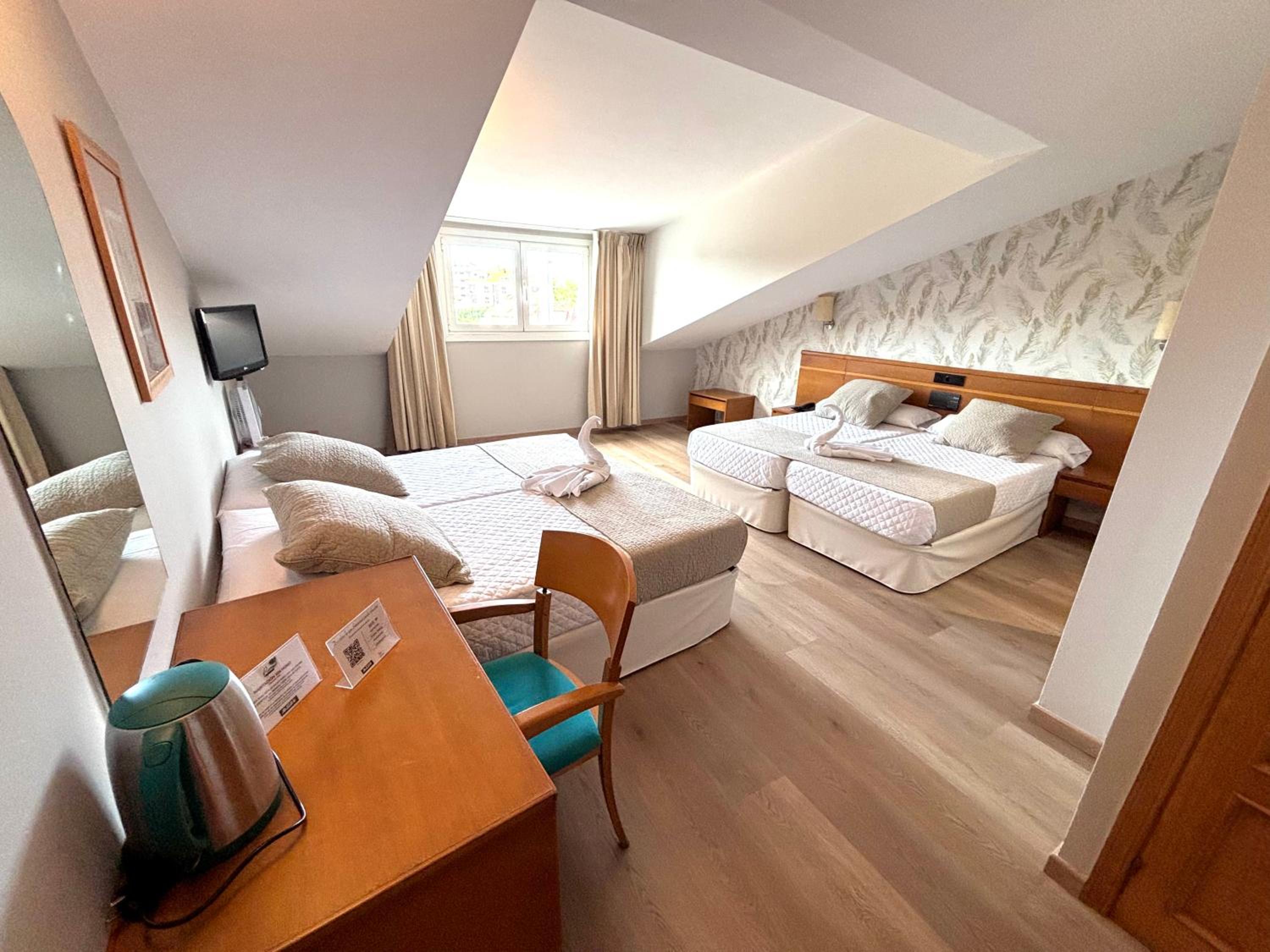Quadruple Room with Sea View photo 3