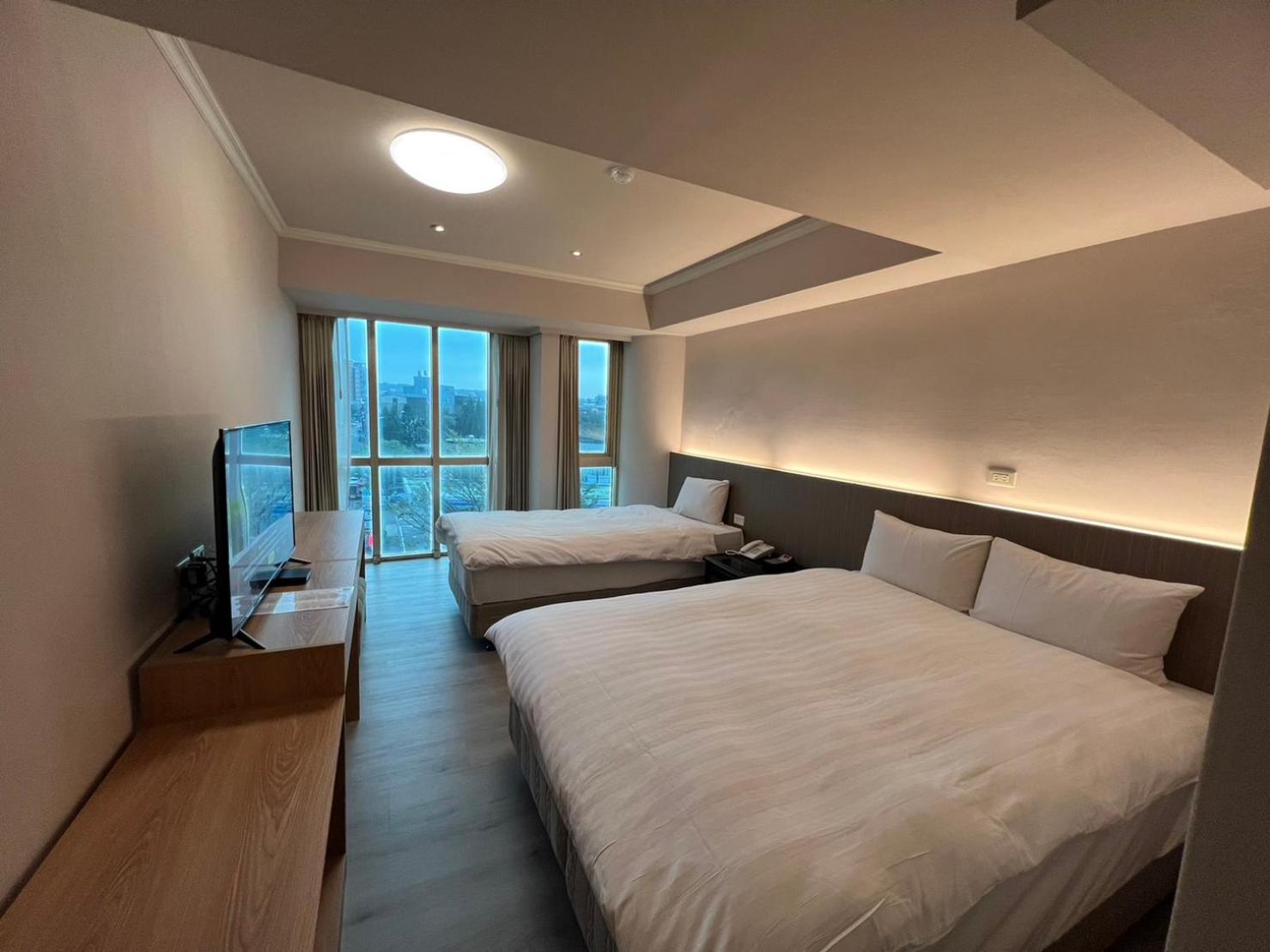 Standard Triple Room - Photo 8