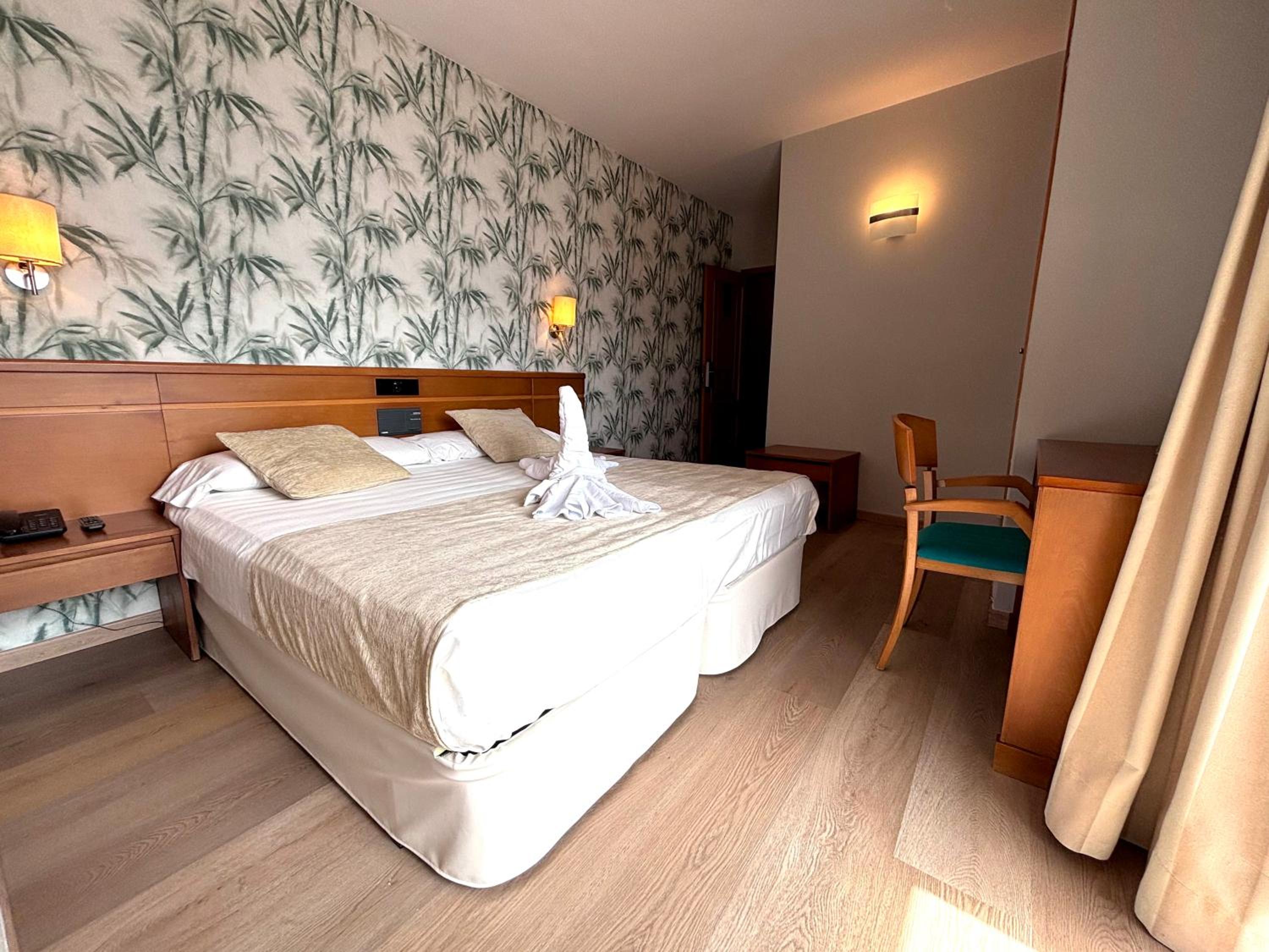 Habitación Doble o con Dos Camas con Vista al Mar