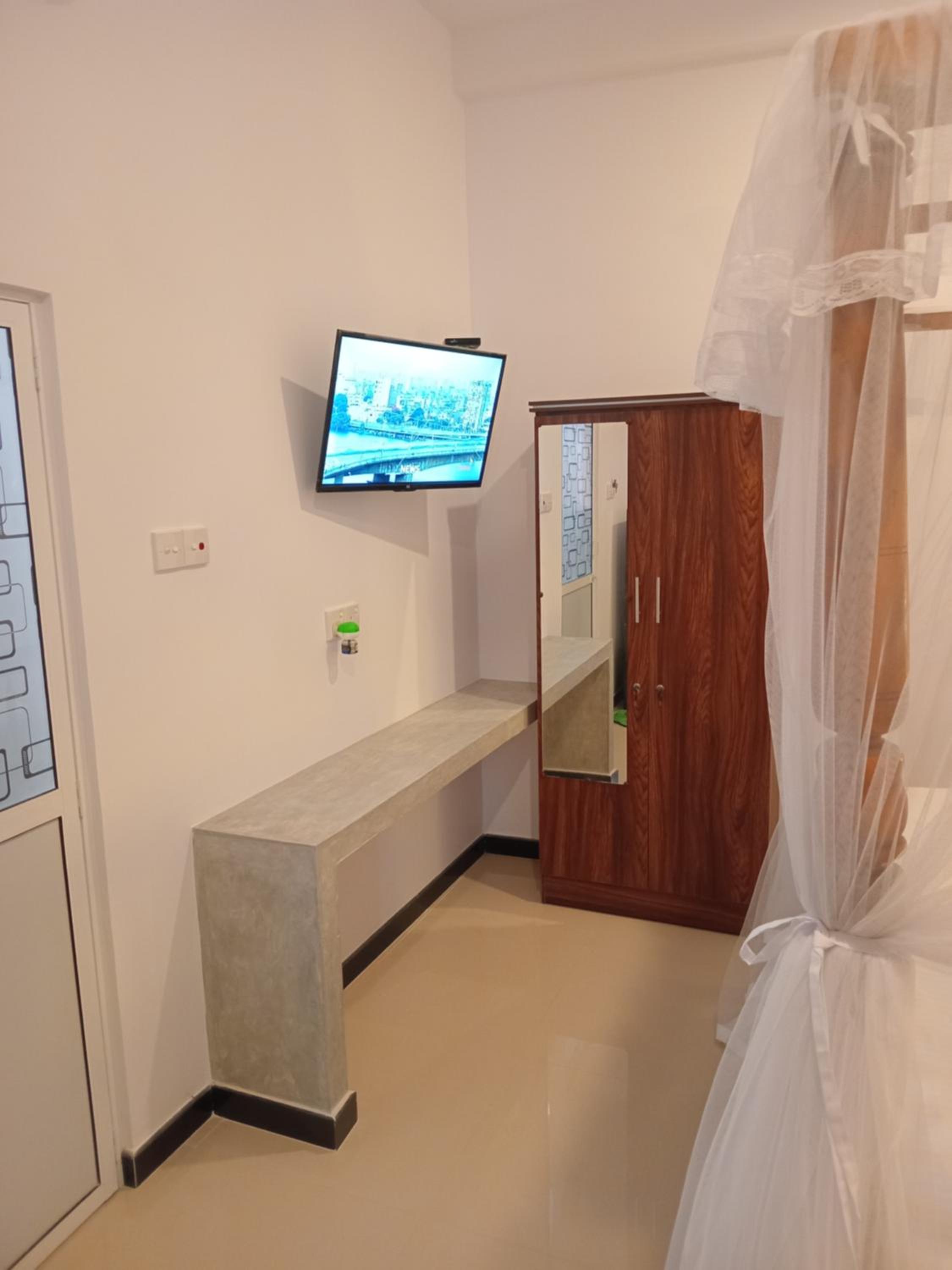 Deluxe Double Room with Balcony photo 1