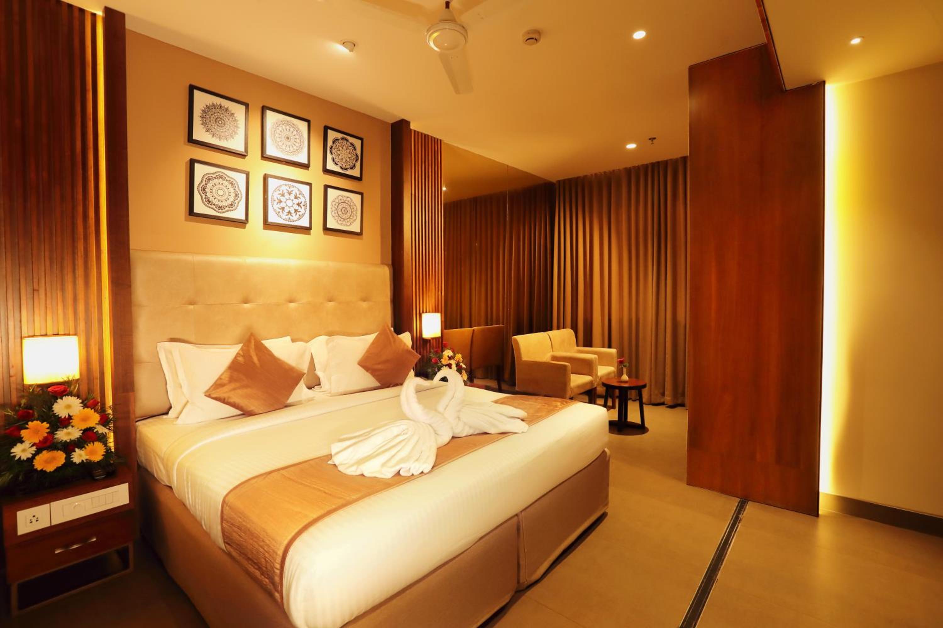 Executive Club - Photo 6