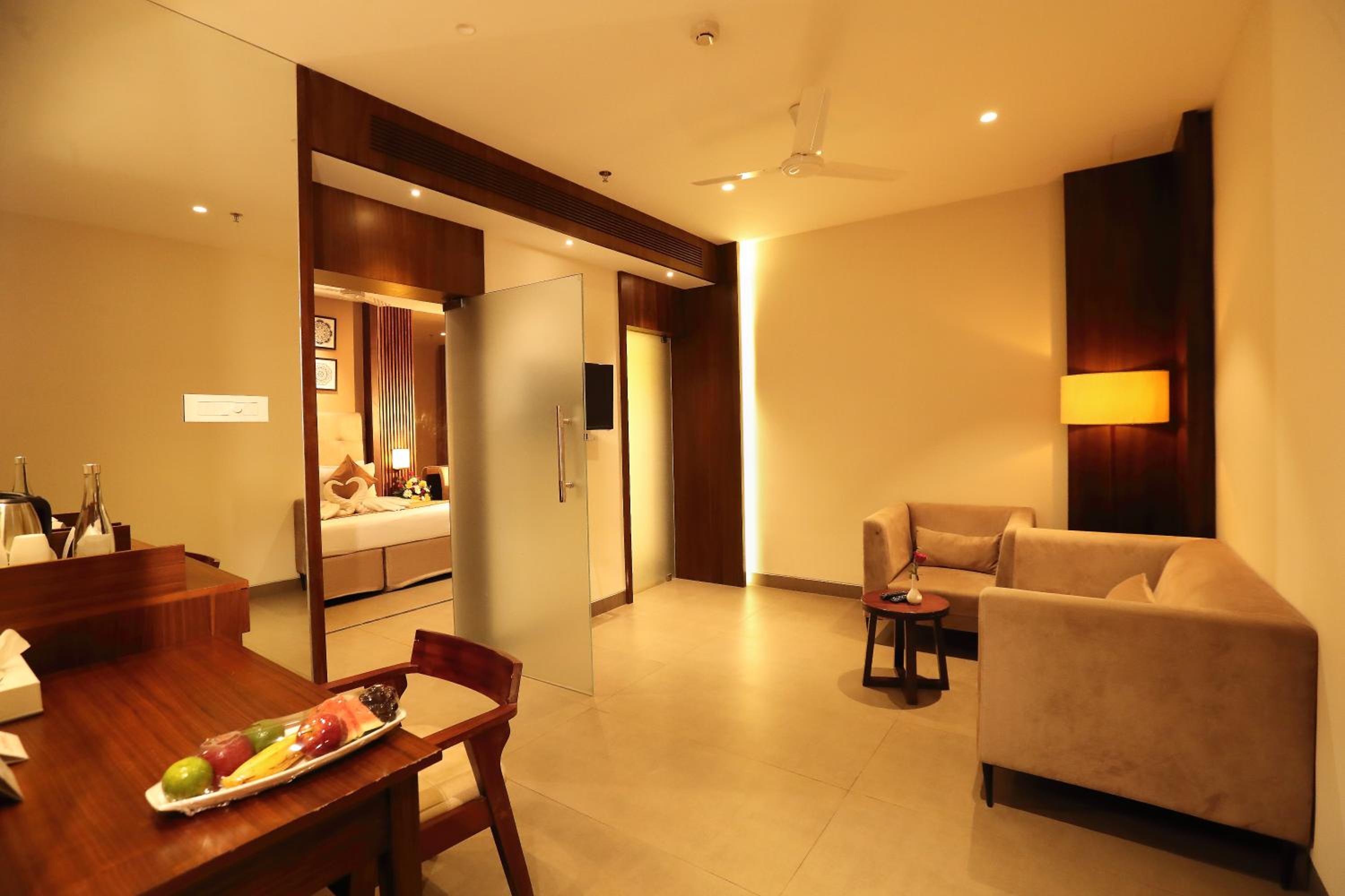 Club Suite - Photo 13