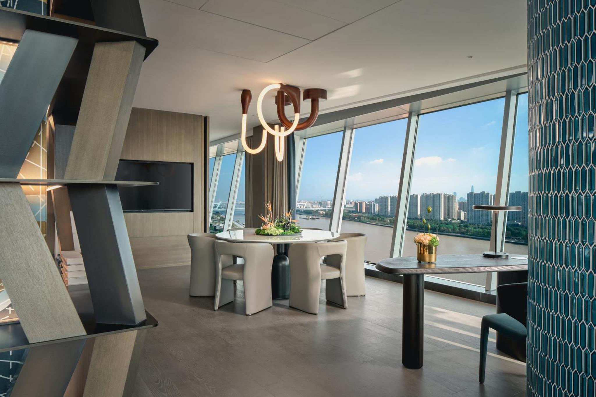 One-Bedroom Suite