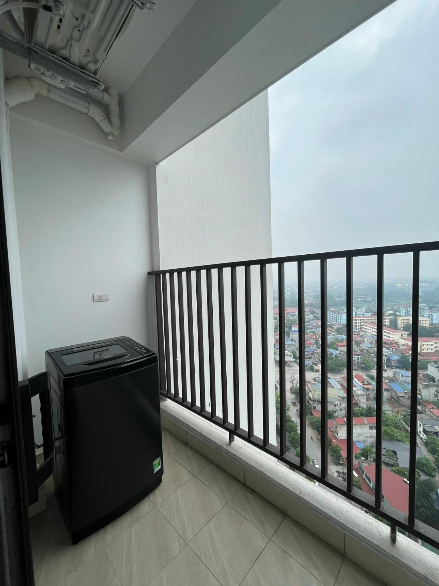 Apartment with City View photo 2