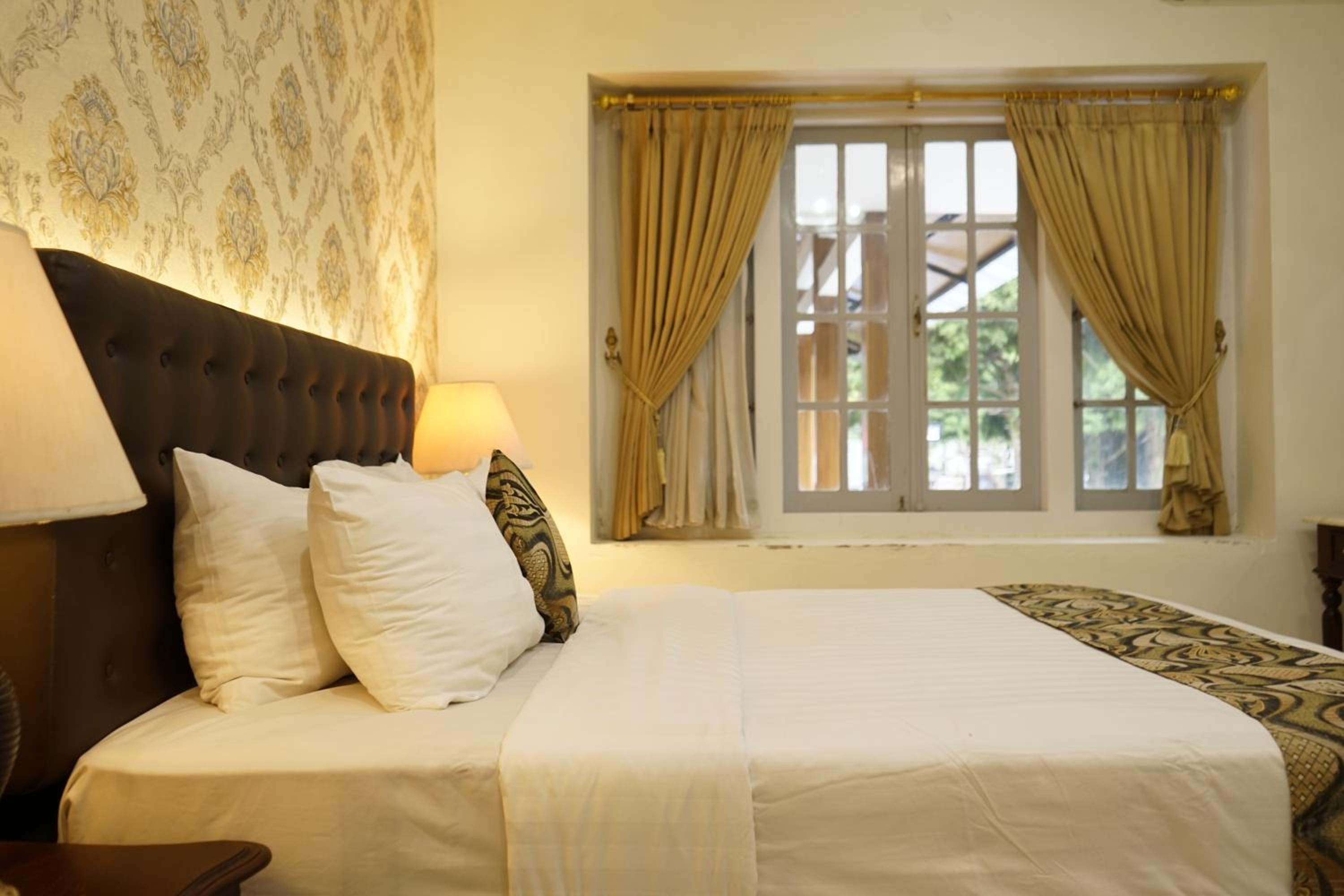 King Room With Pool View photo 3