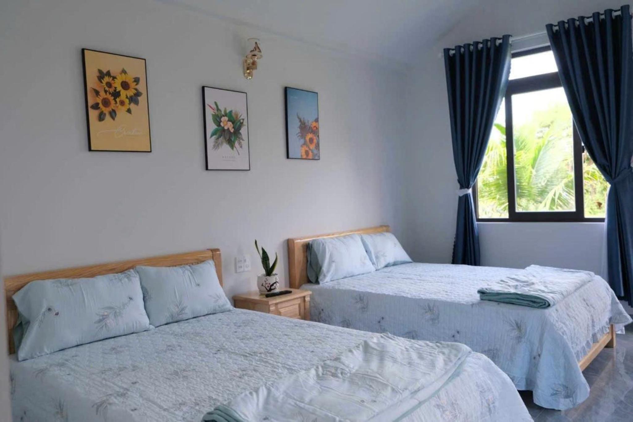 Quadruple Room - Photo 1