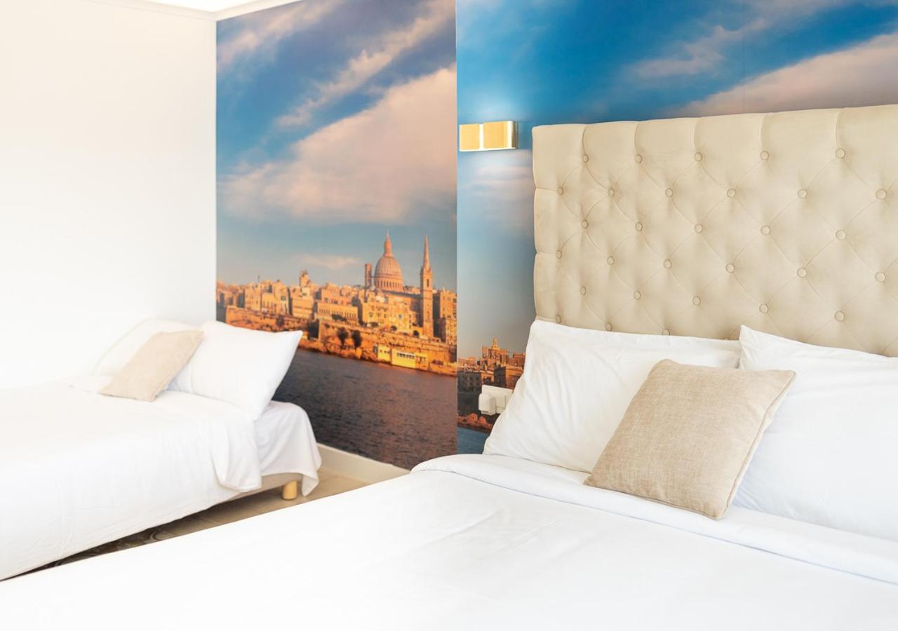 Junior Suite with Terrace photo 2