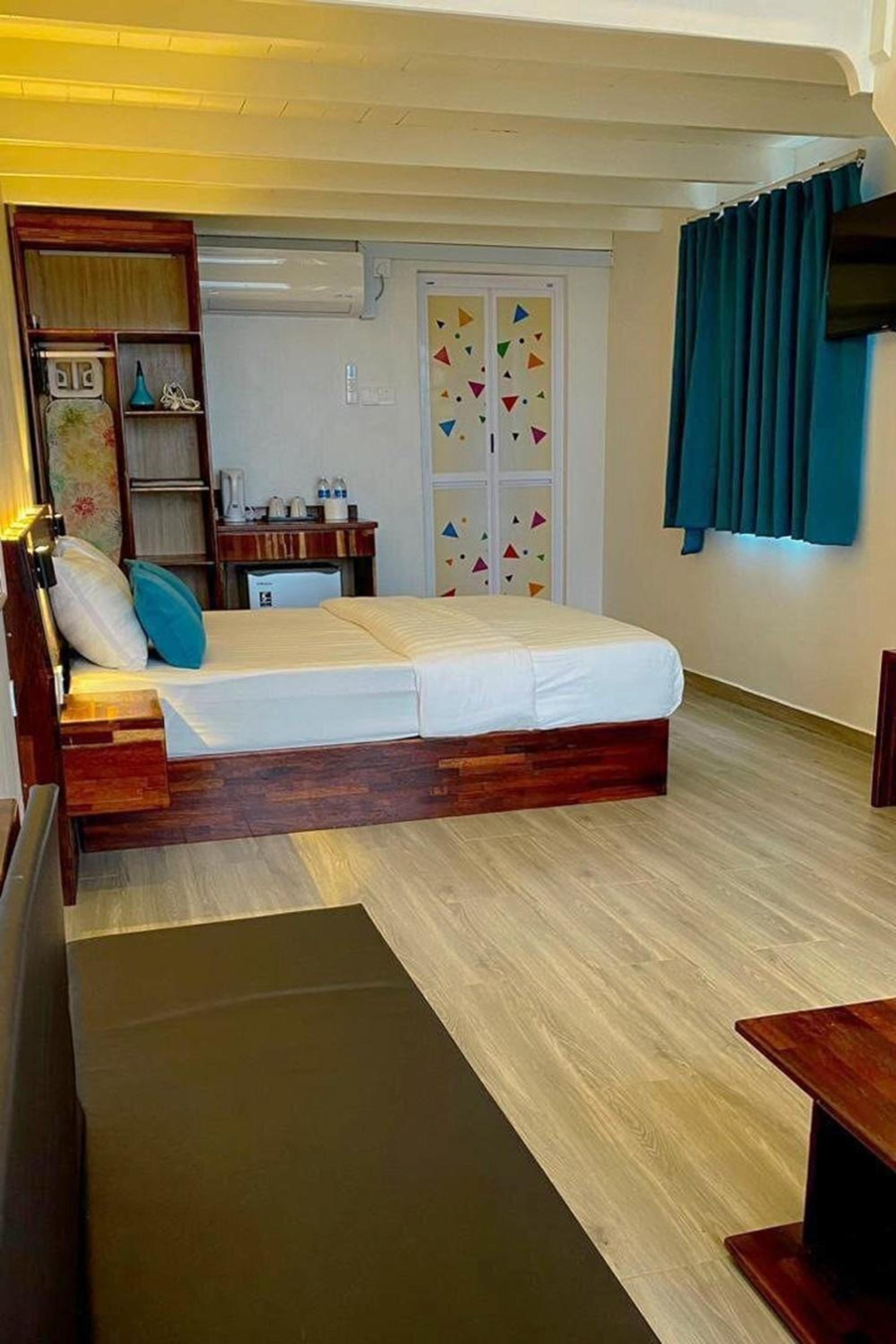 Family Room with Sea View photo 2