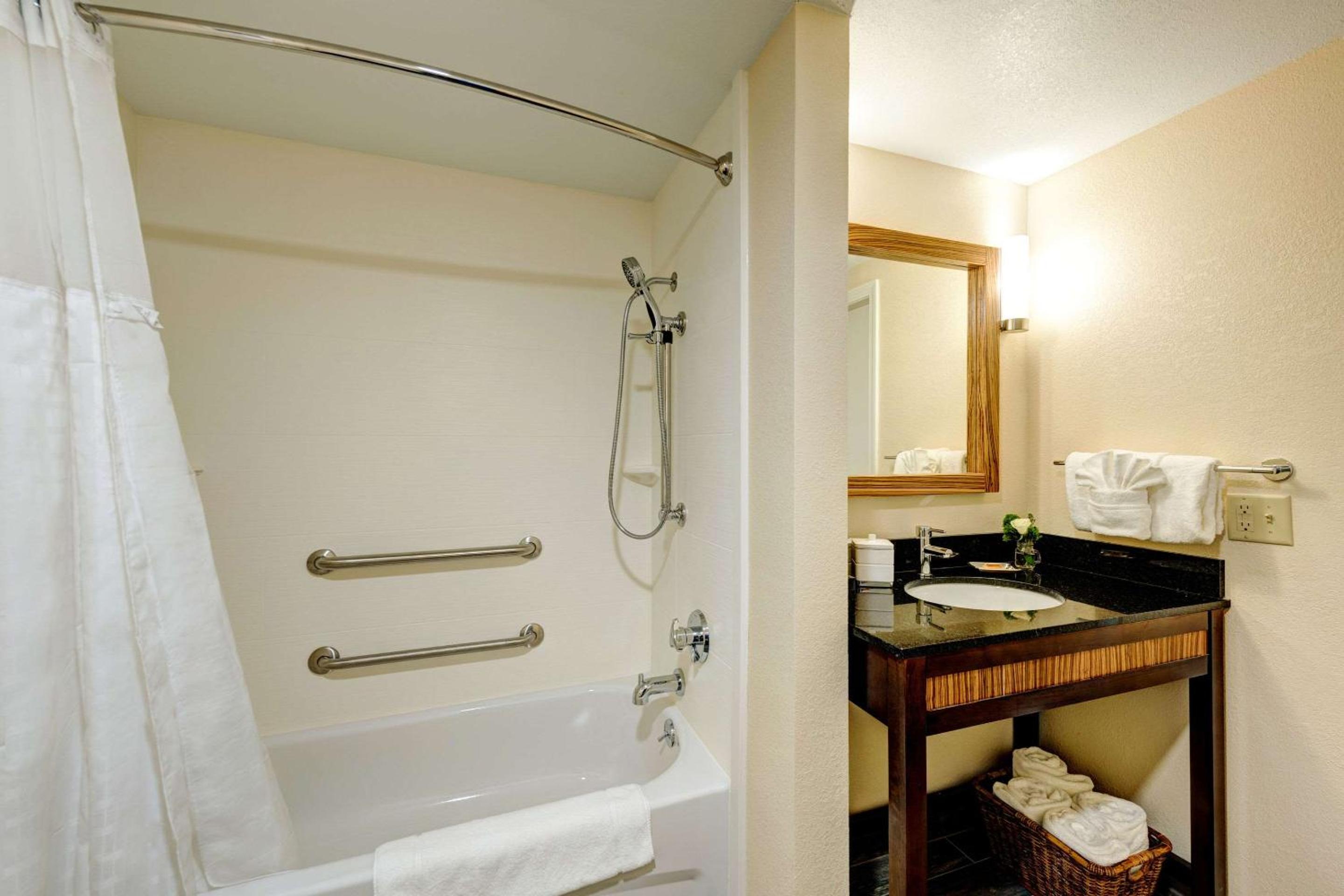 Garrison Hotel & Suites Dover-Portsmouth, an Ascend Collection Hotel, 사진 4