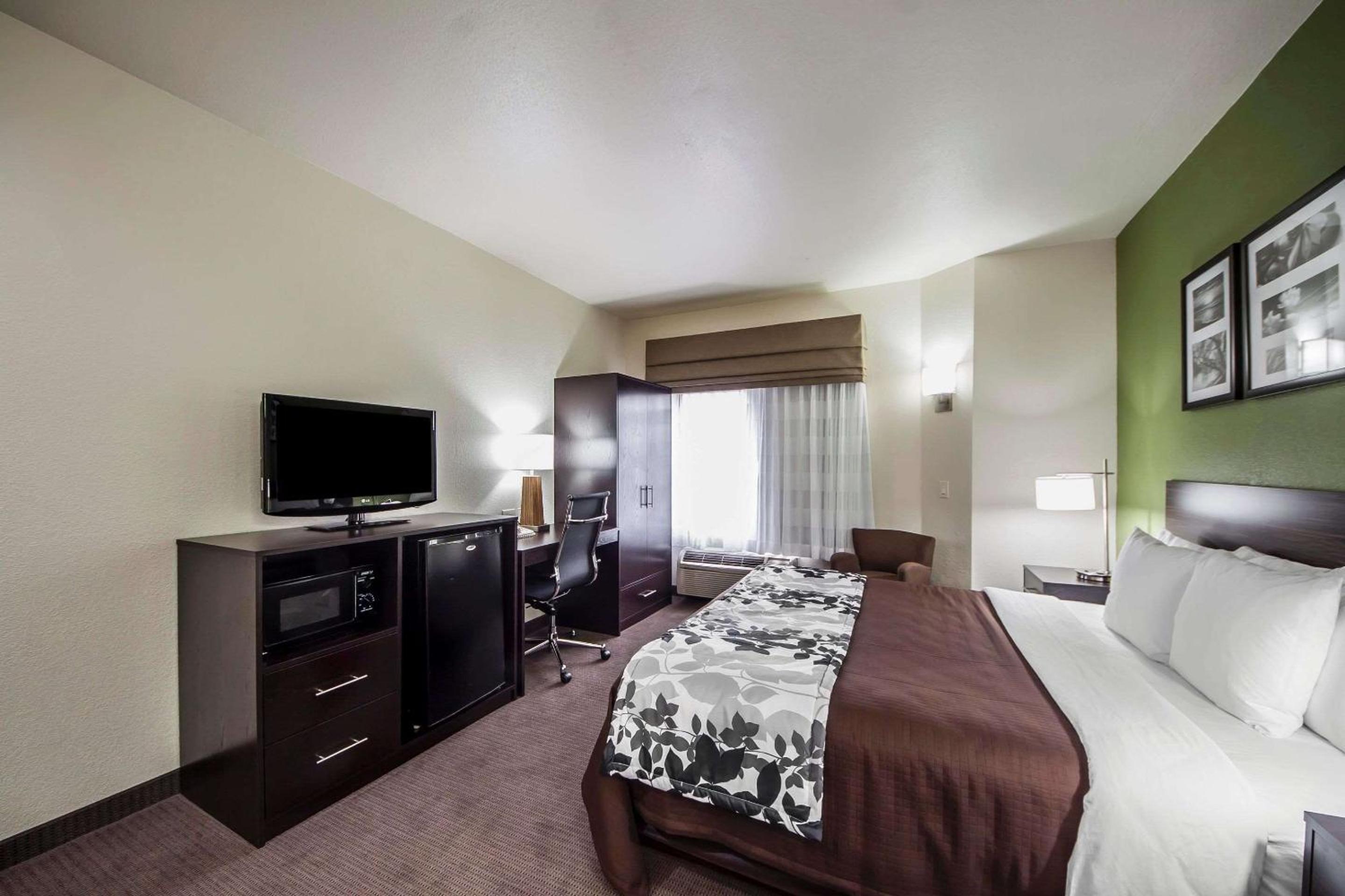 Double Room with Two Double Beds - Photo 3