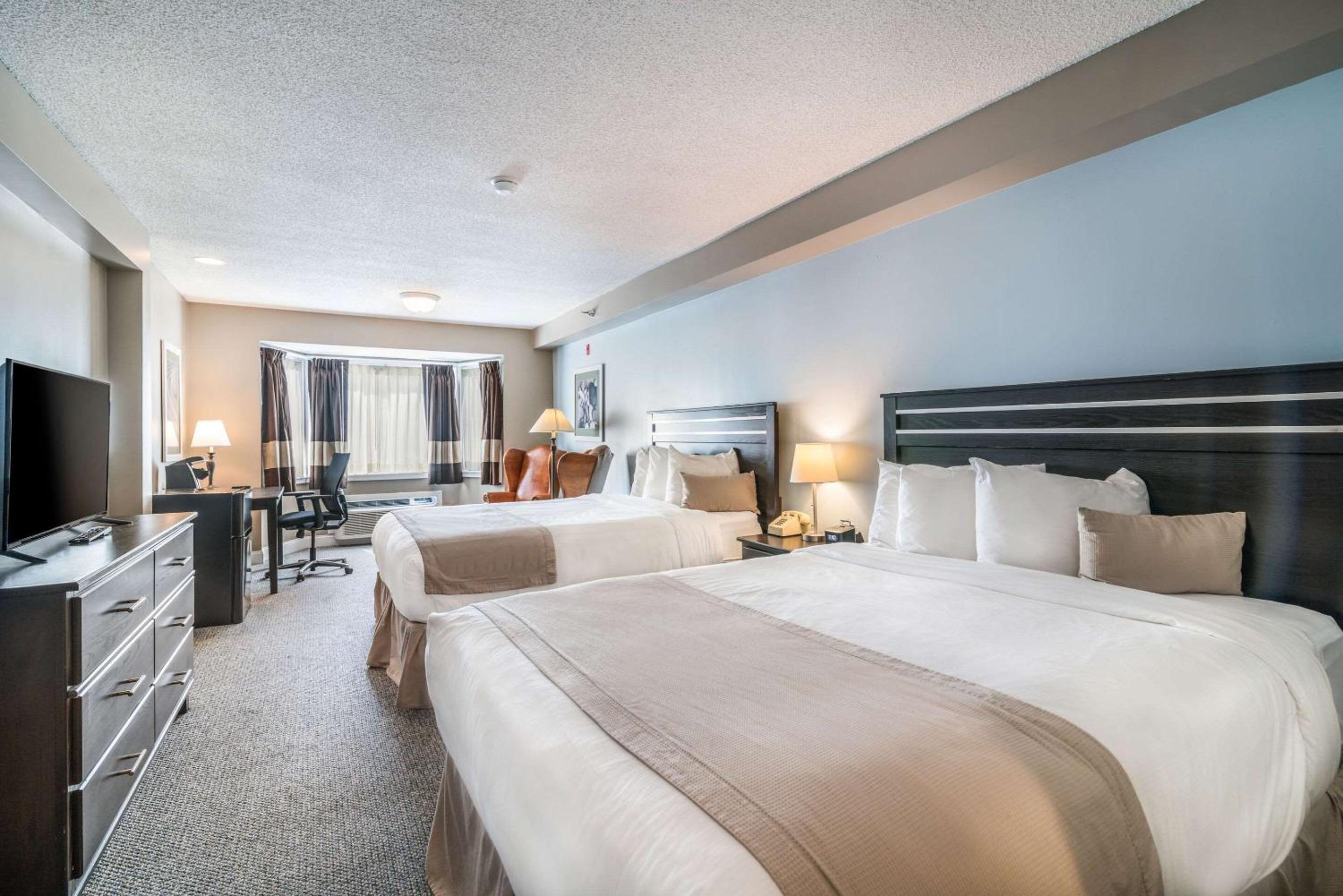 Standard Queen Room with Two Queen Beds - Non-Smoking