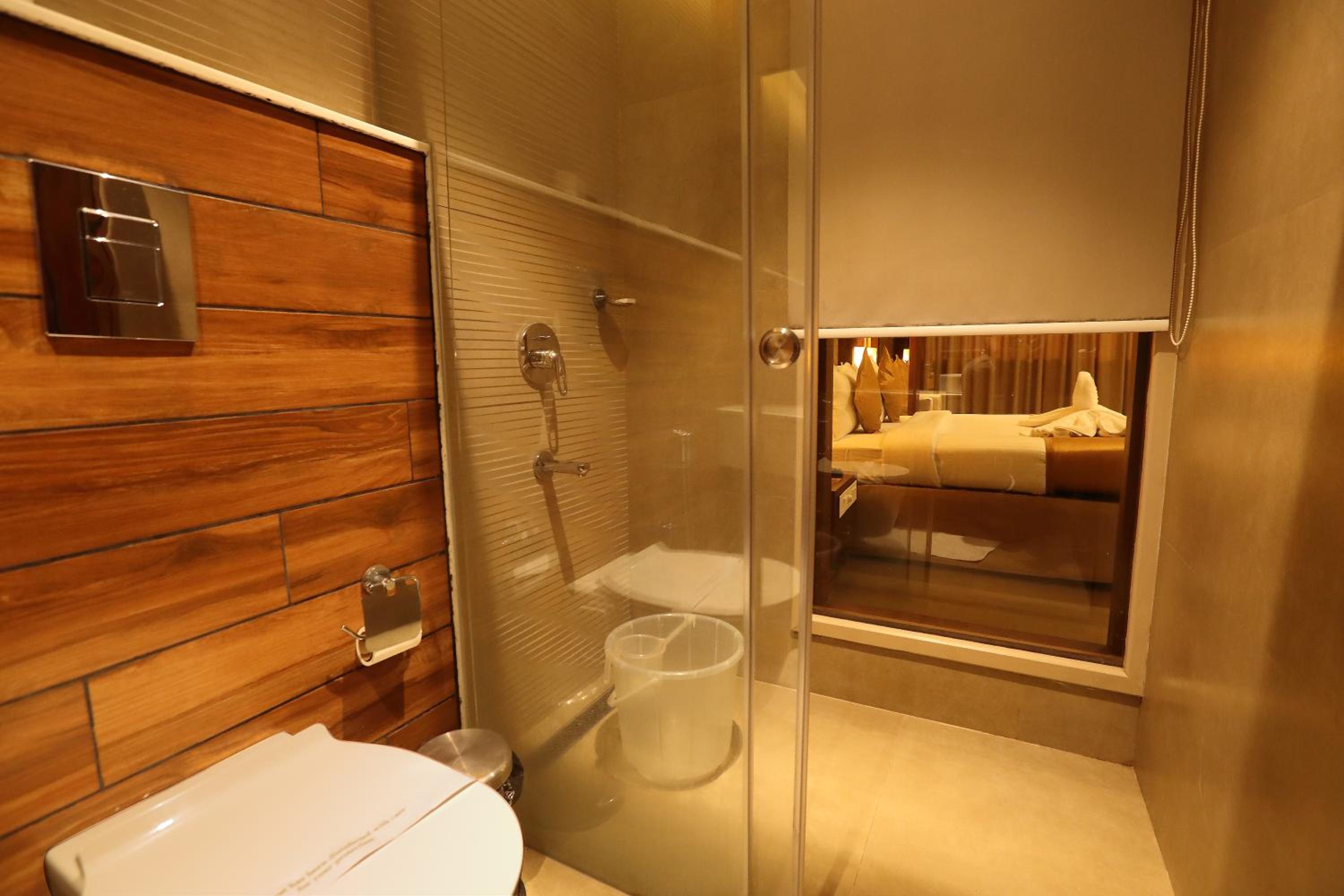 Club Suite - Photo 15