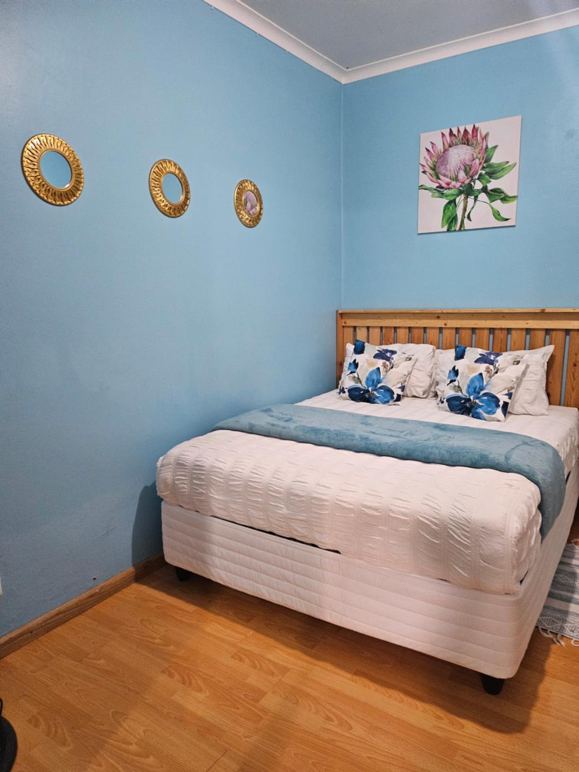 Budget Double Room - Photo 1
