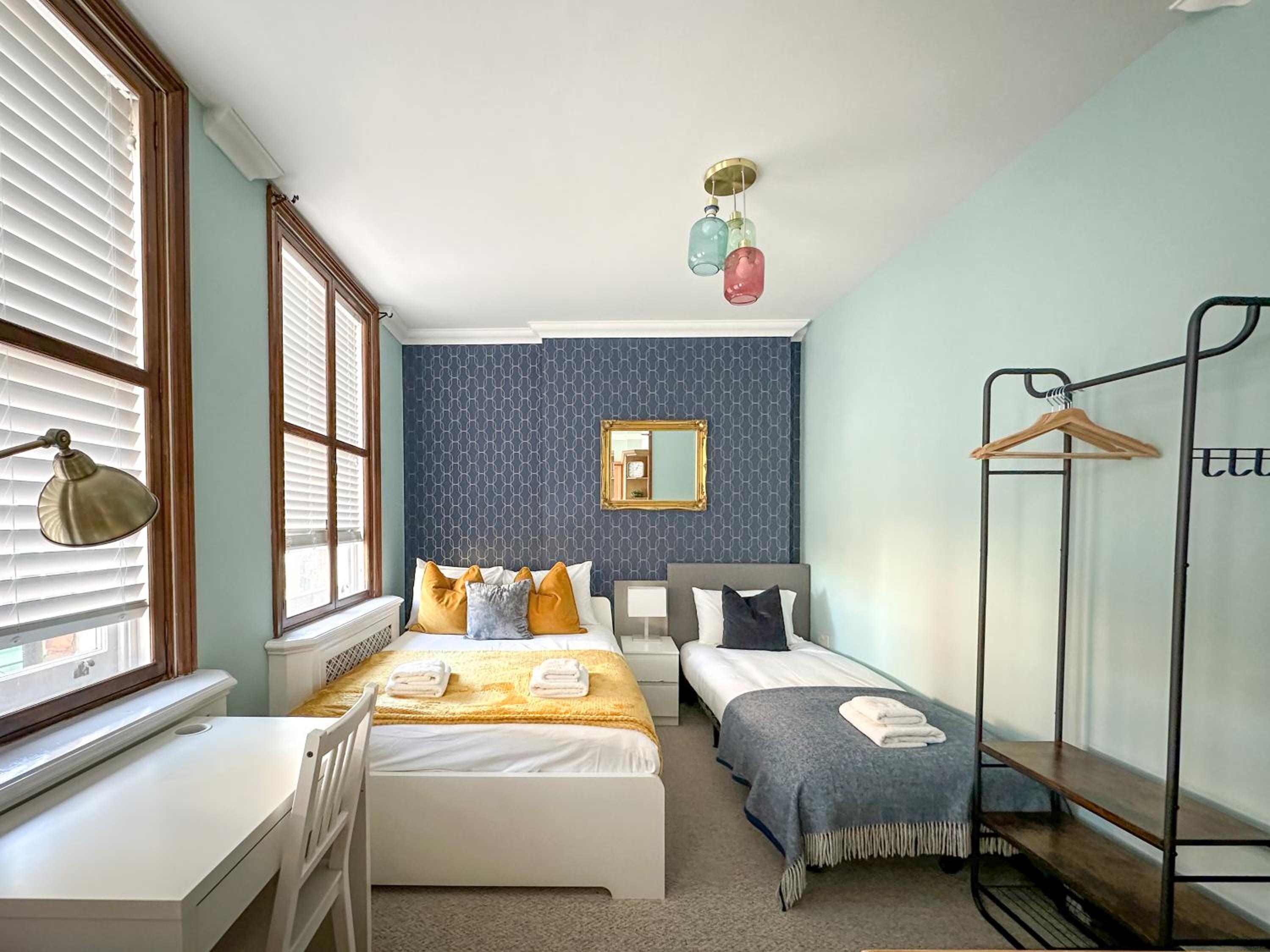 Triple Room with Bath photo 1