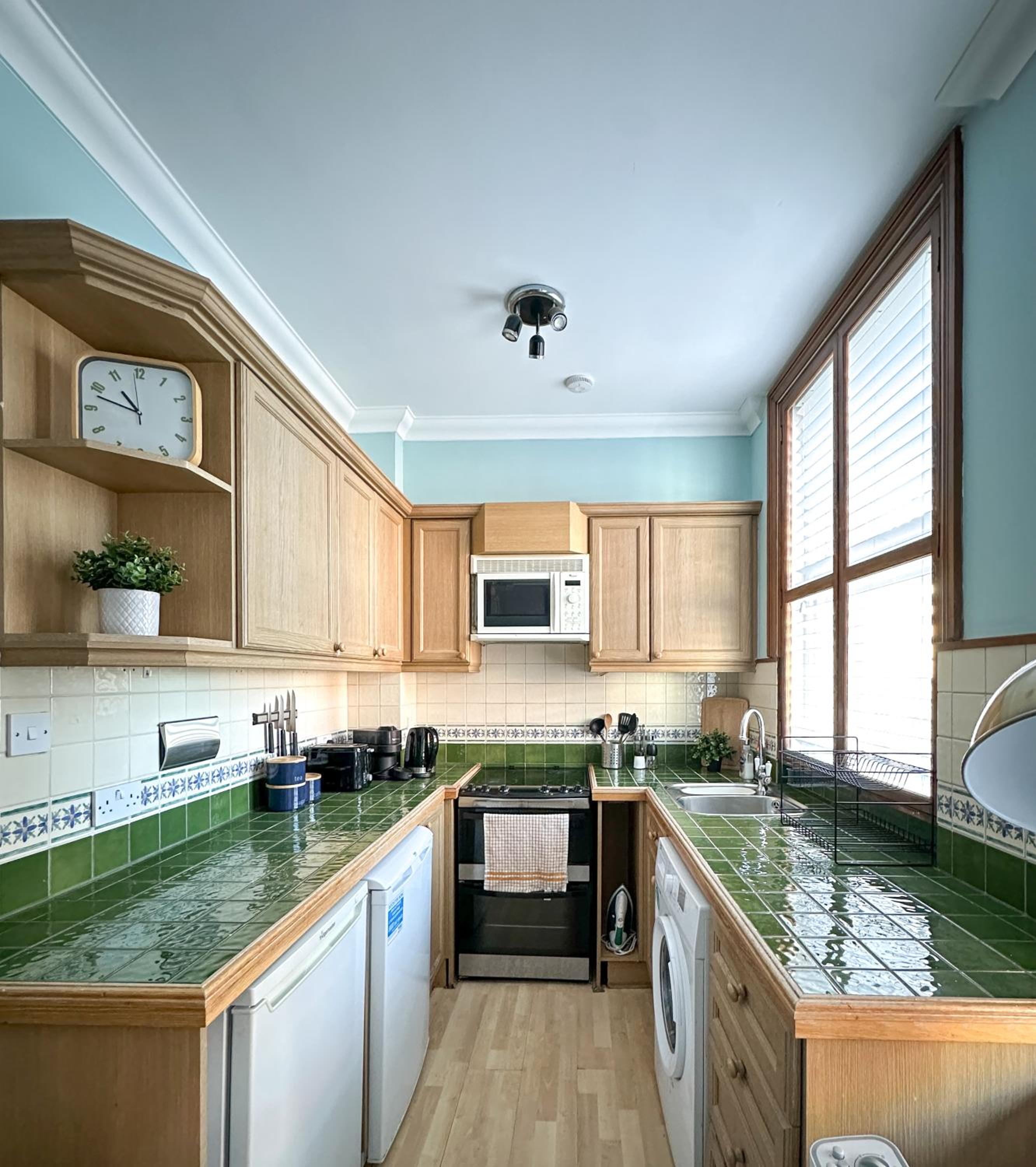 Triple Room with Bath photo 3