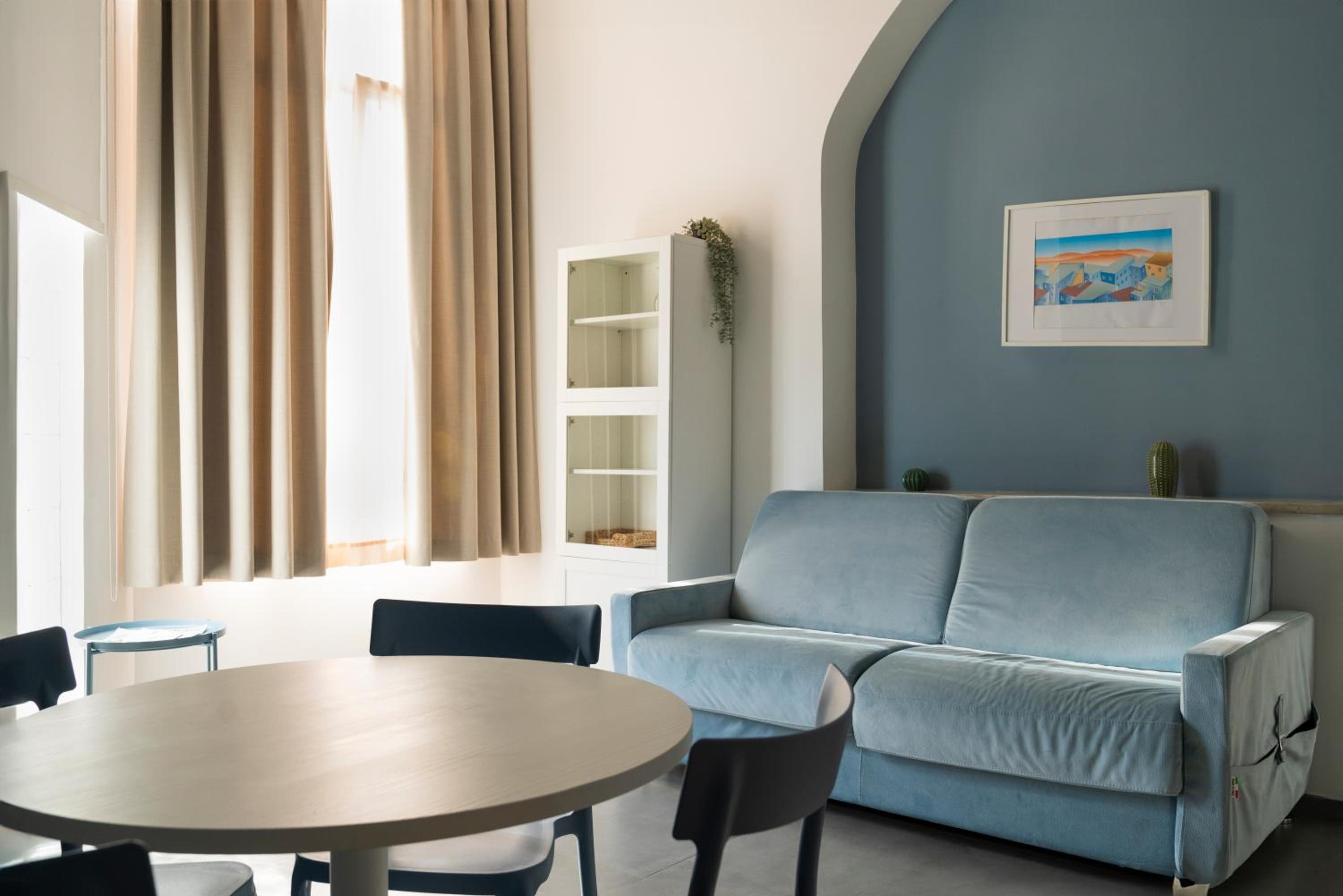 Apartment - Photo 8