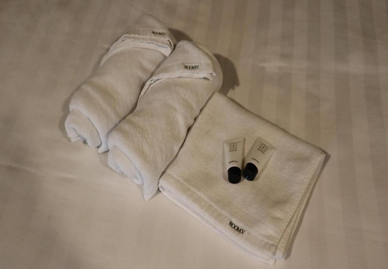 Standard Twin Room - Photo 2