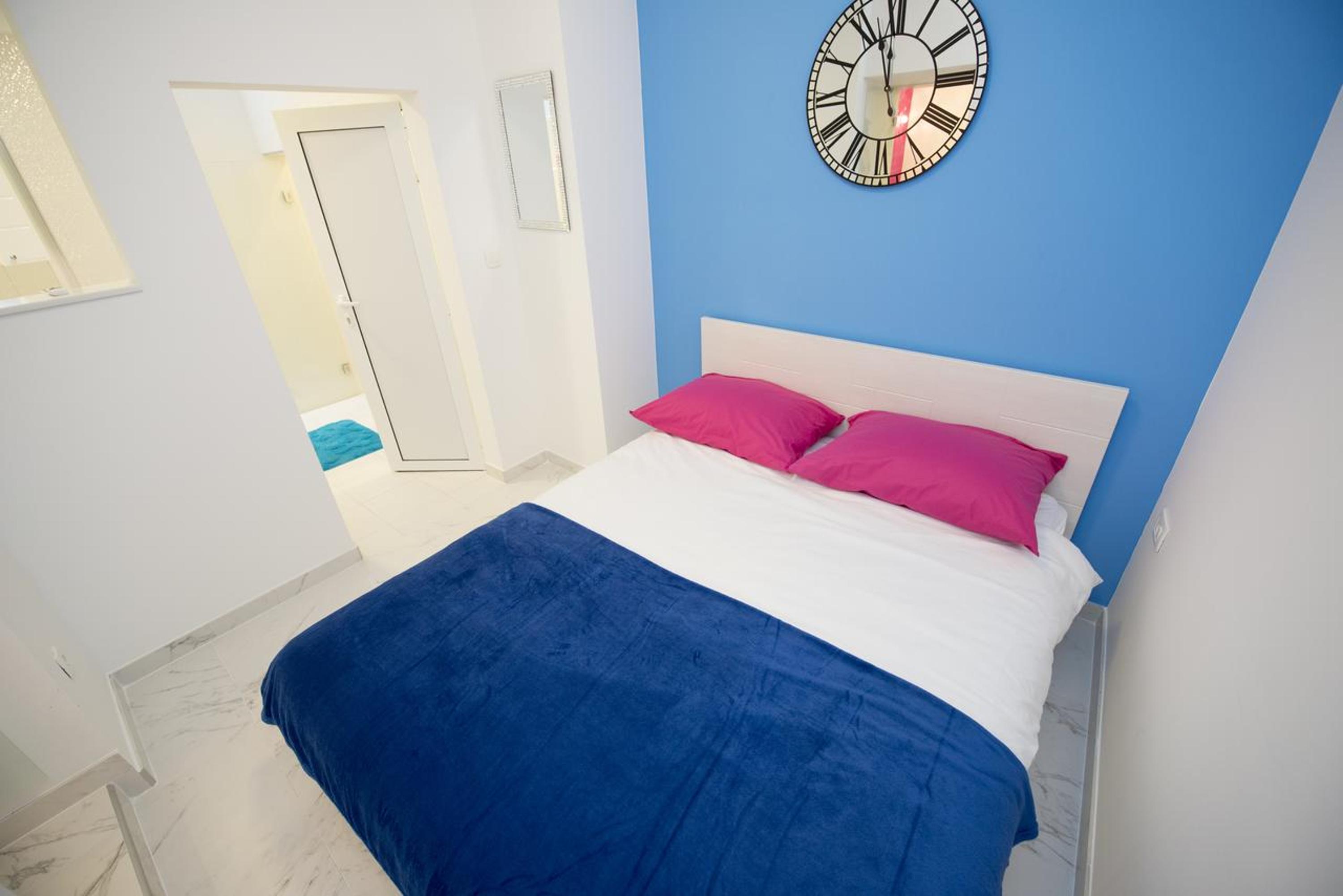 Apartment - Photo 21