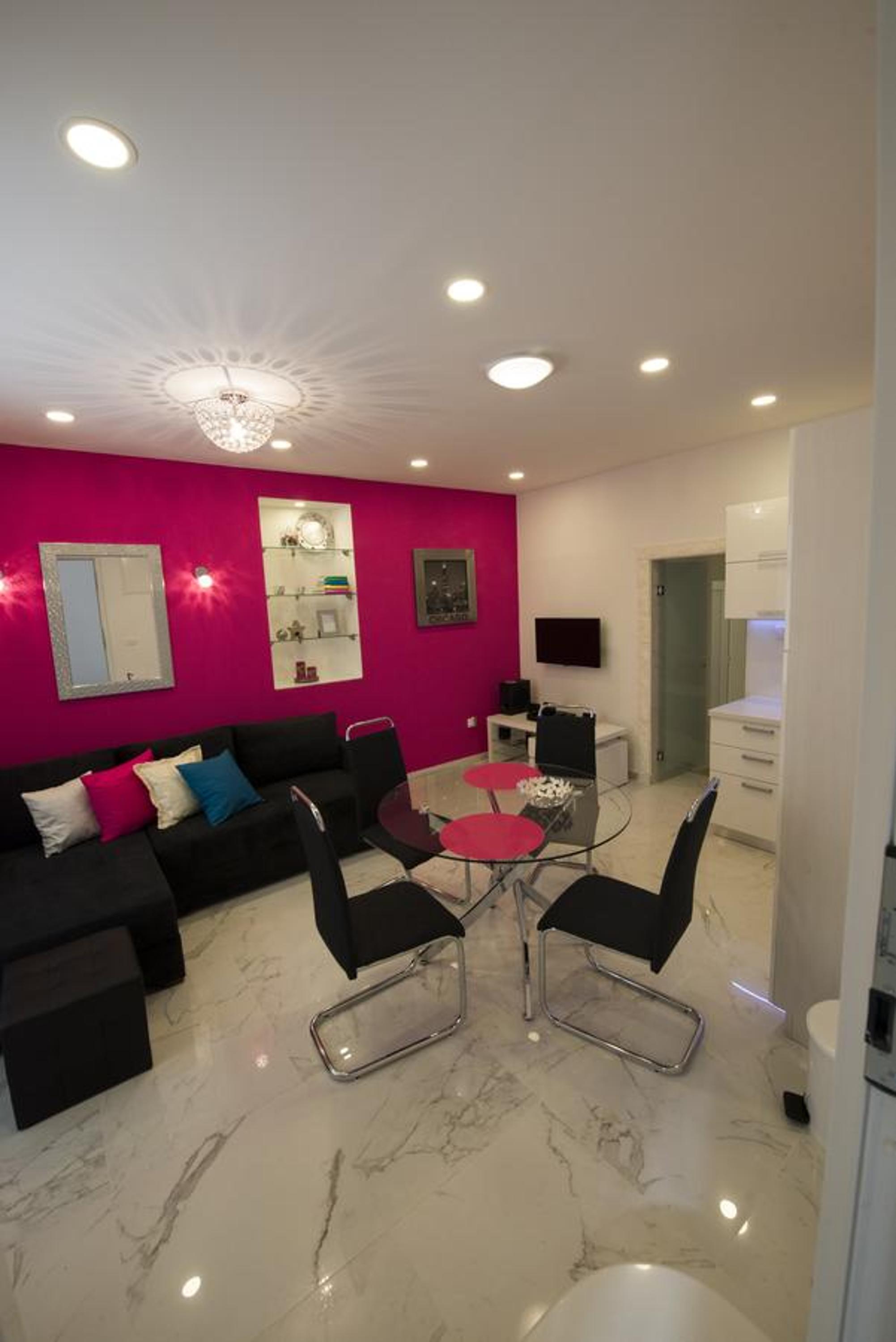 Apartment - Photo 22