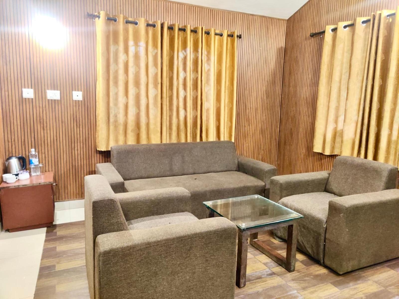 Double Room With Balcony photo 2