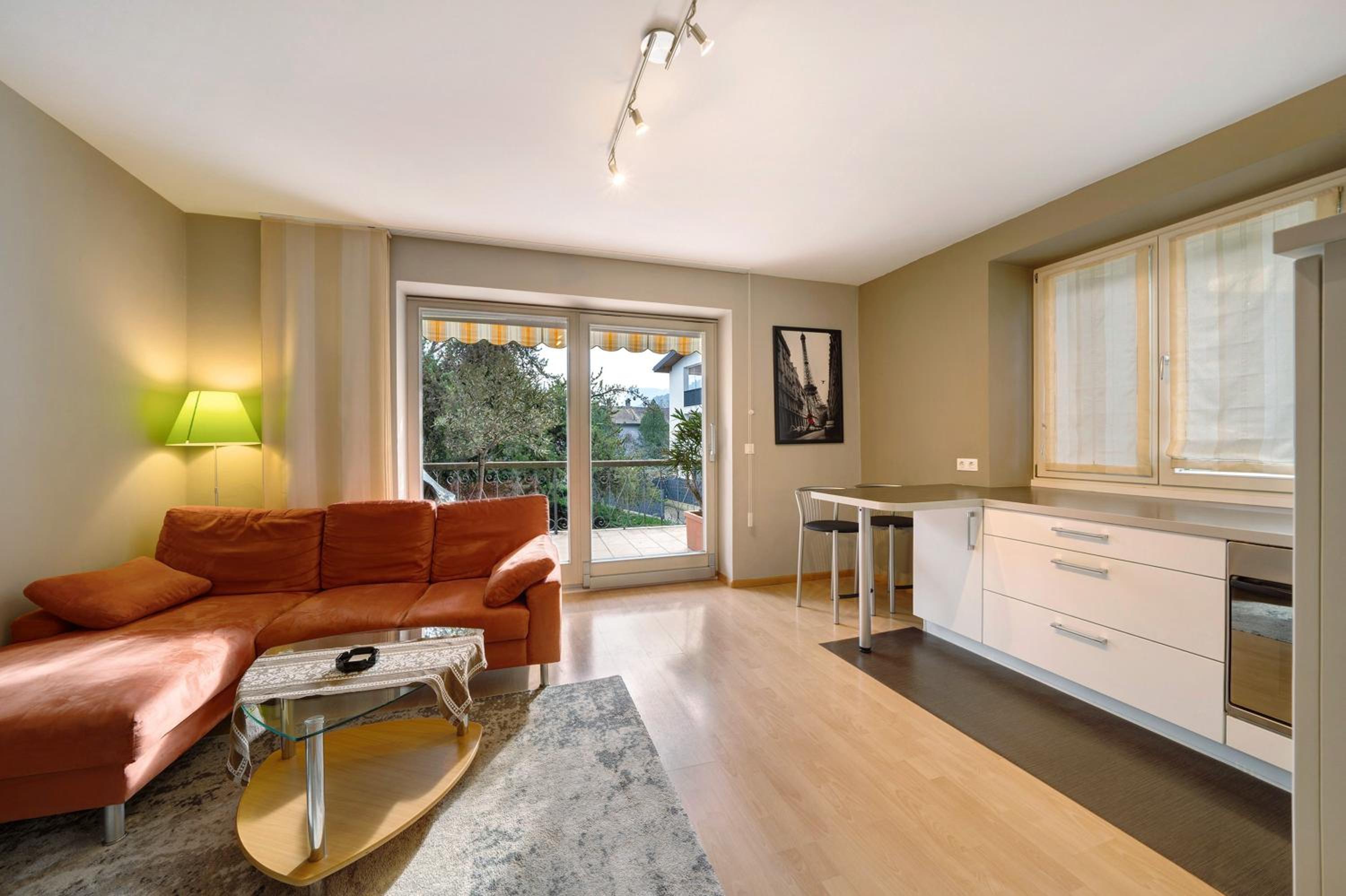 Superior One-Bedroom Apartment