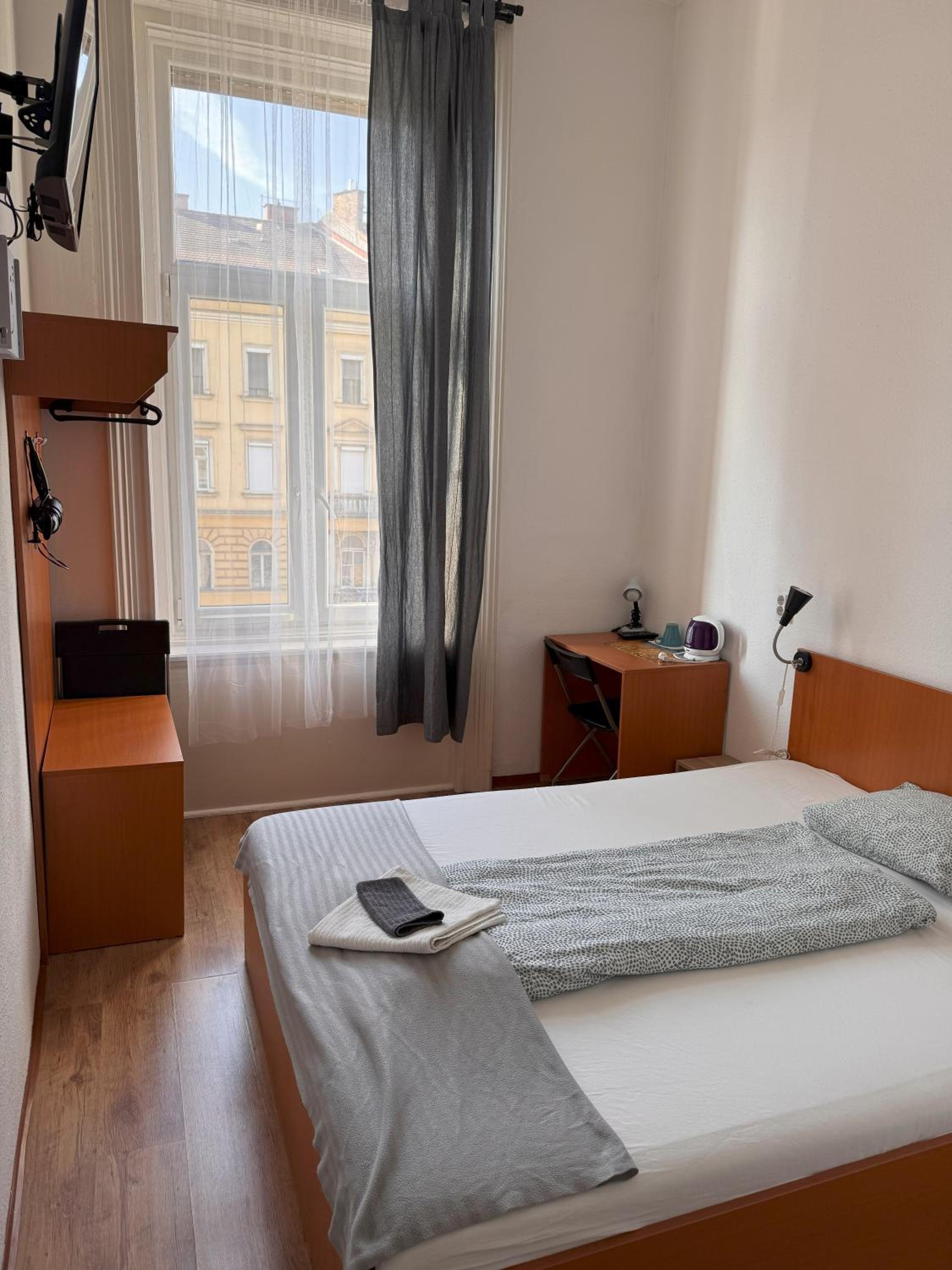 Double or Twin Room — the supplier's photographs — photo 4