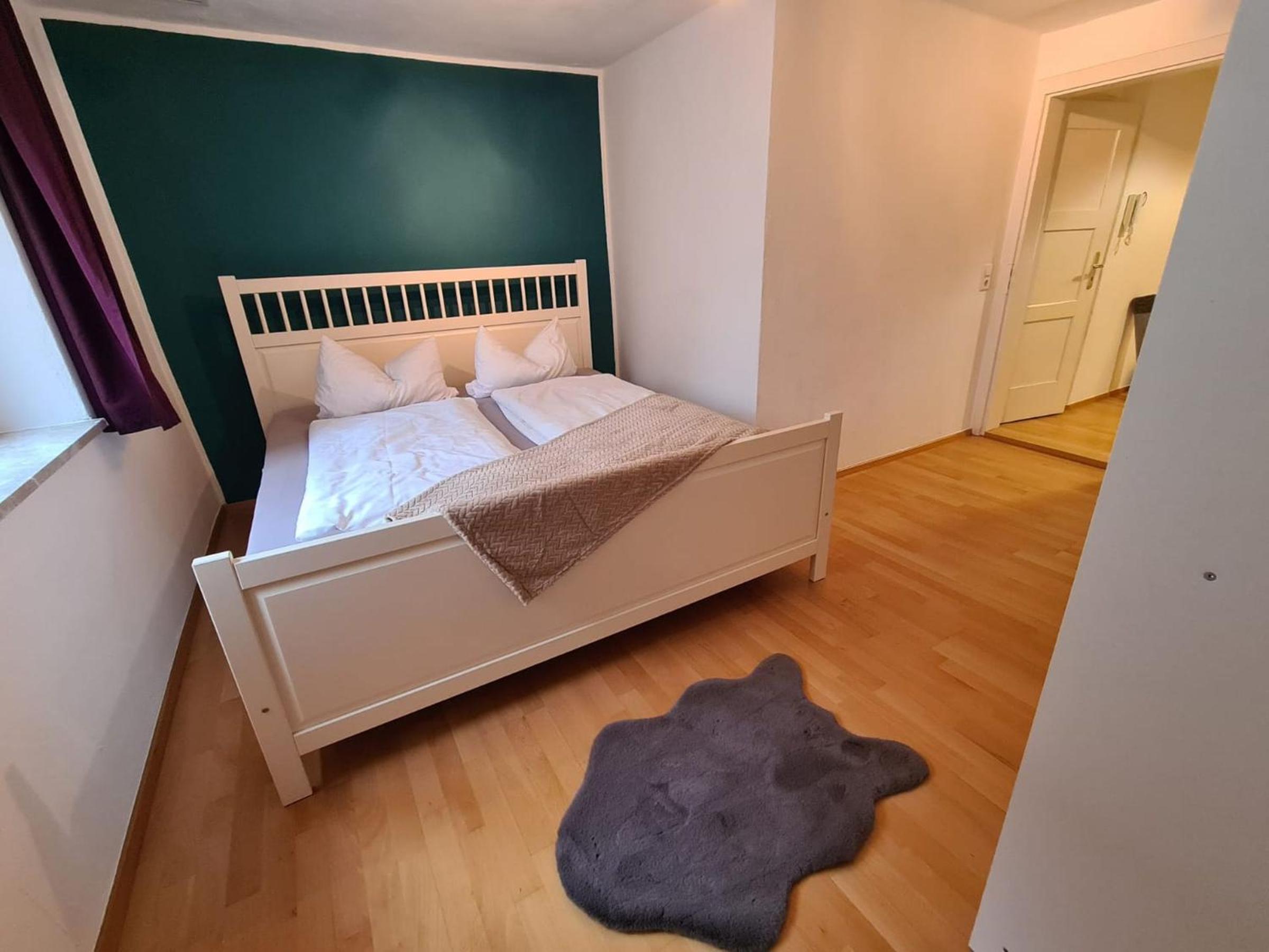 Apartment with Shower