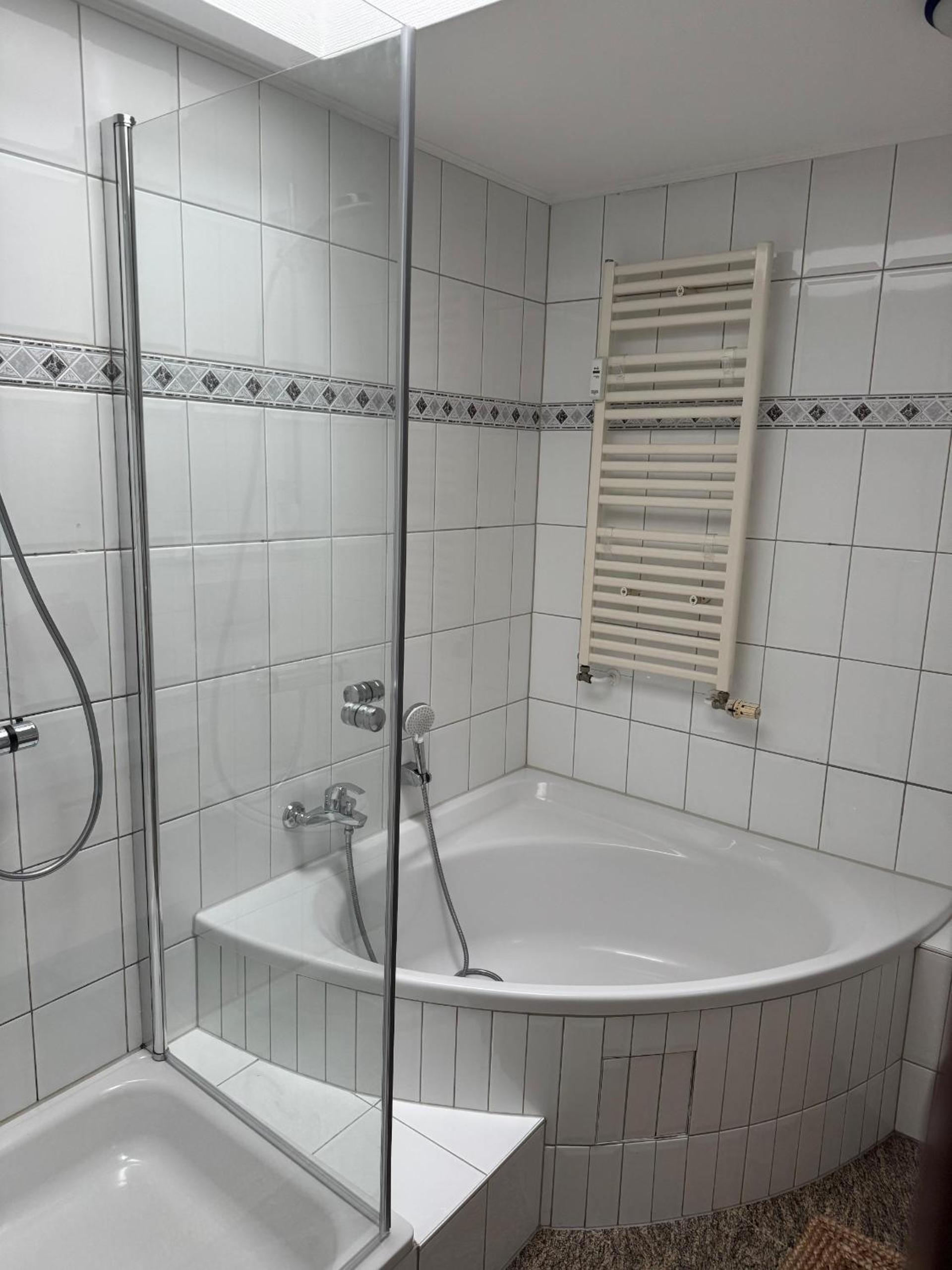 One-Bedroom Apartment with Park View photo 3