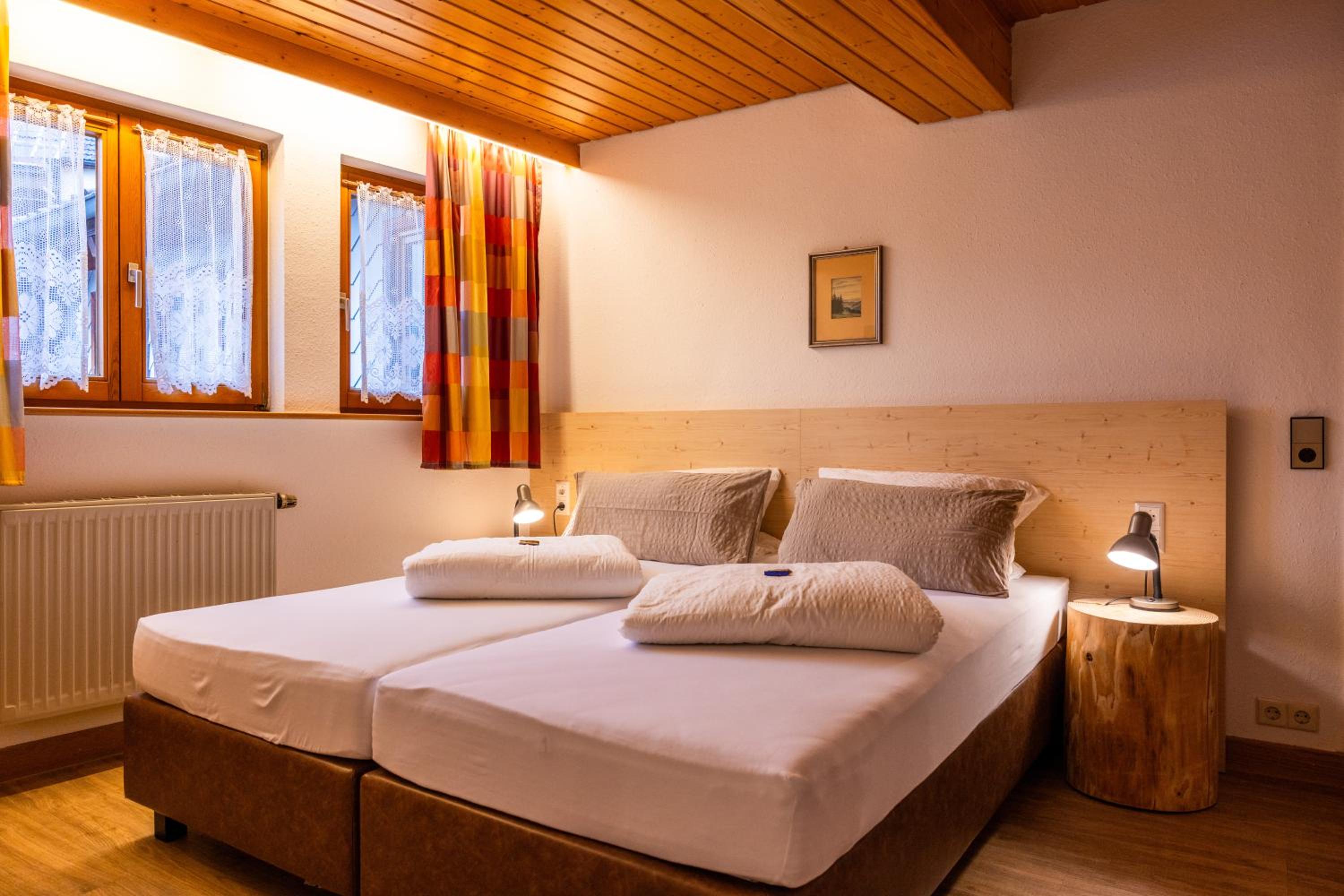 Standard Double Room with one extra bed photo 3