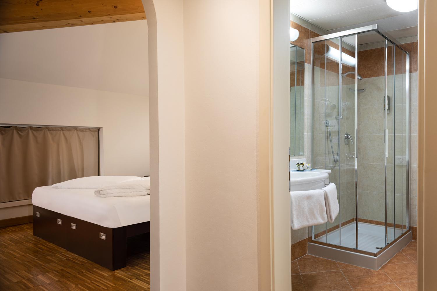 Wirtschafts-Doppel- oder Zweibettzimmer