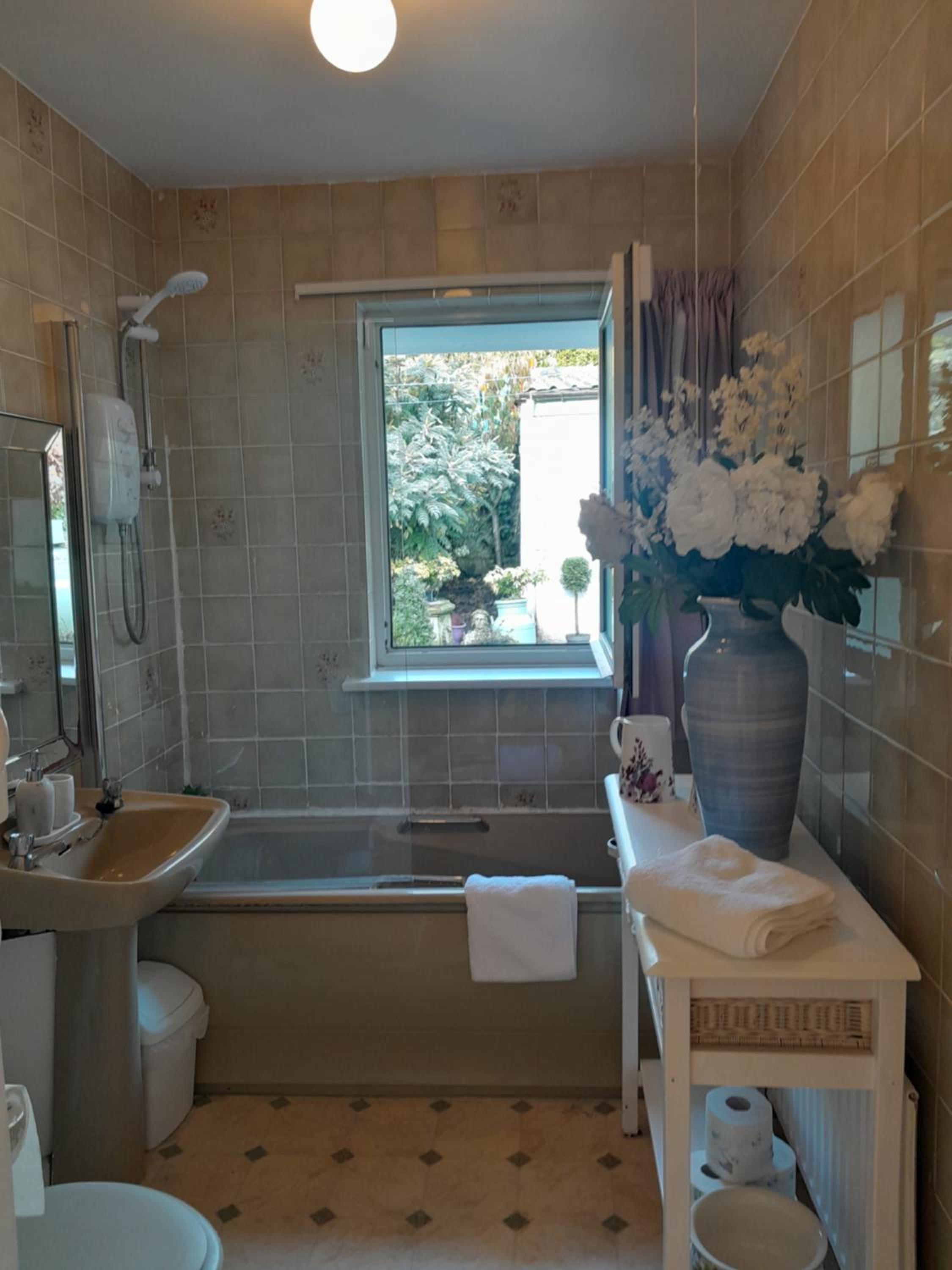 Two-Bedroom Suite photo 2