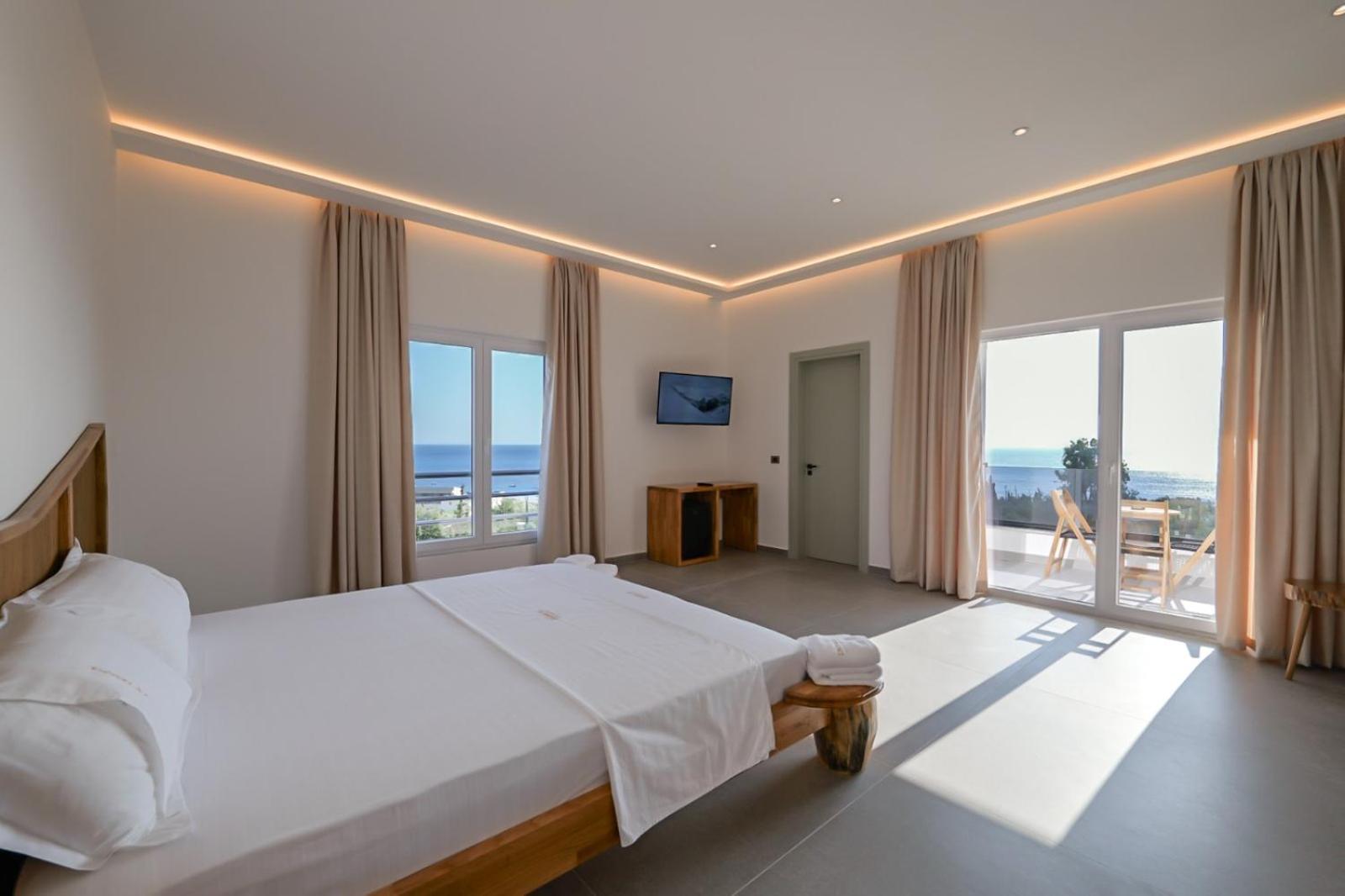 Quadruple Room with Sea View photo 2