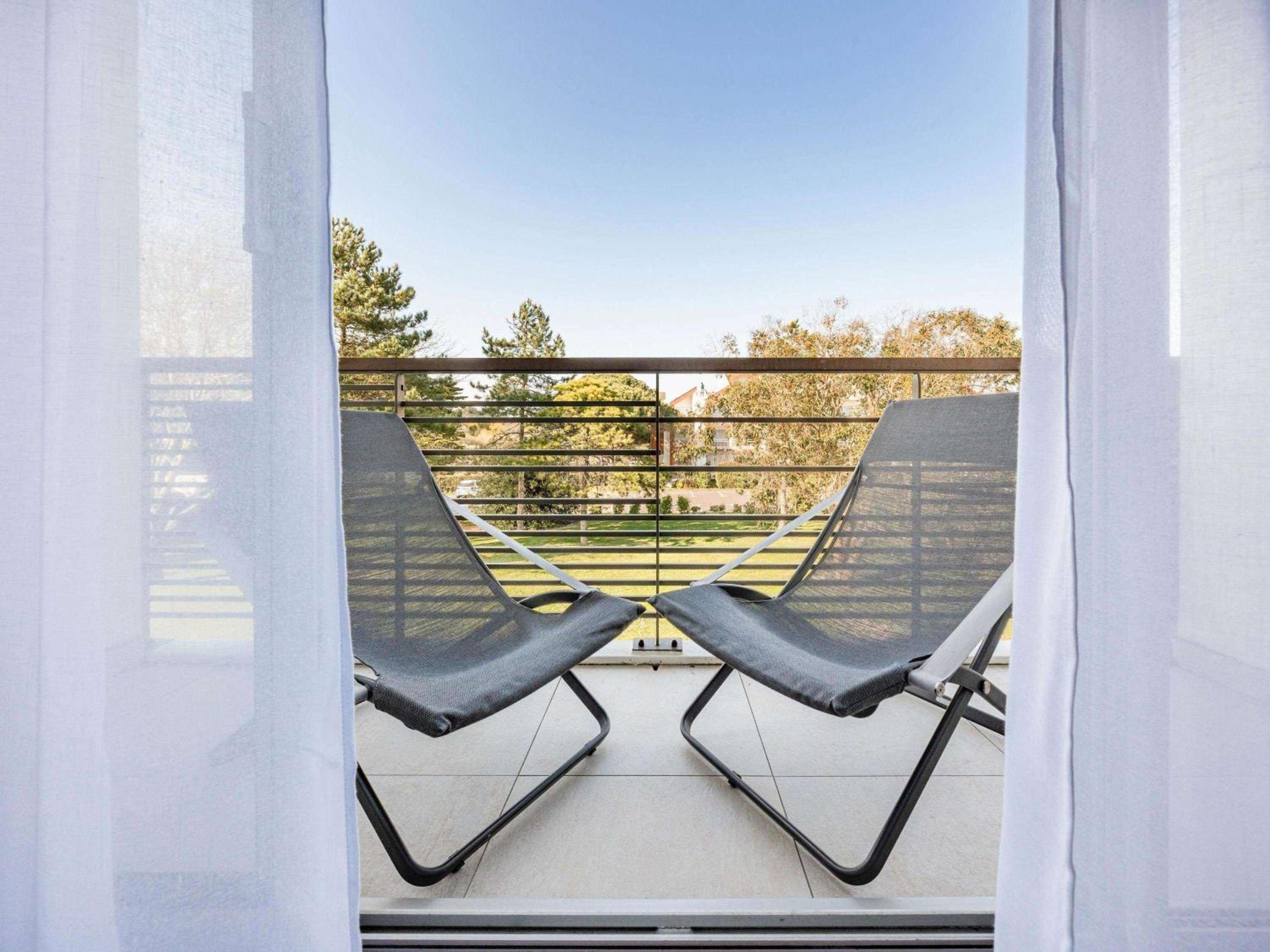 Classic Twin Room with Balcony - Inland Side - Photo 3