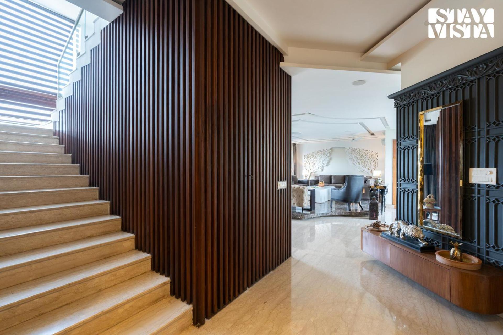 Villa photo 1