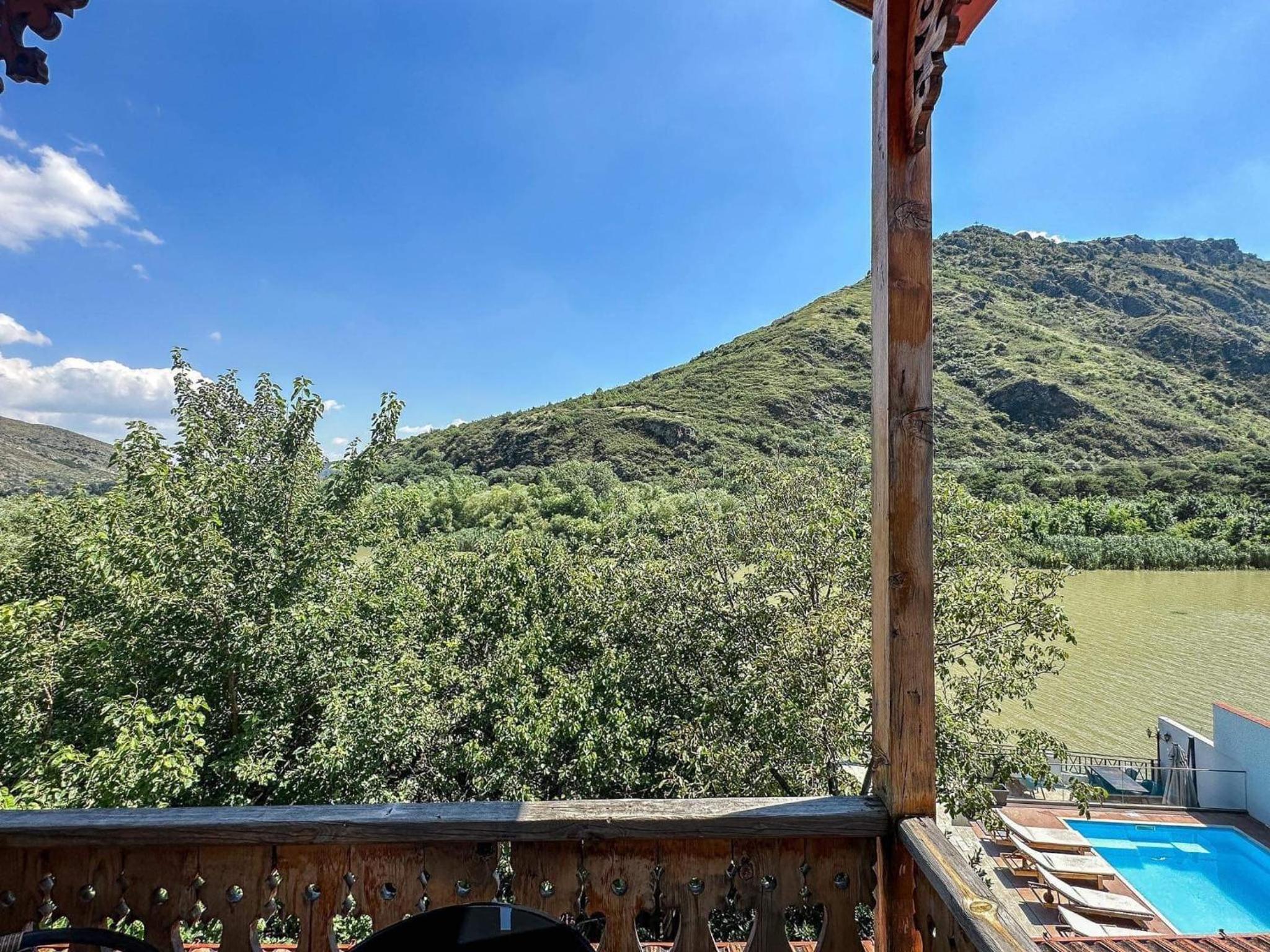 Quadruple Room With Mountain View