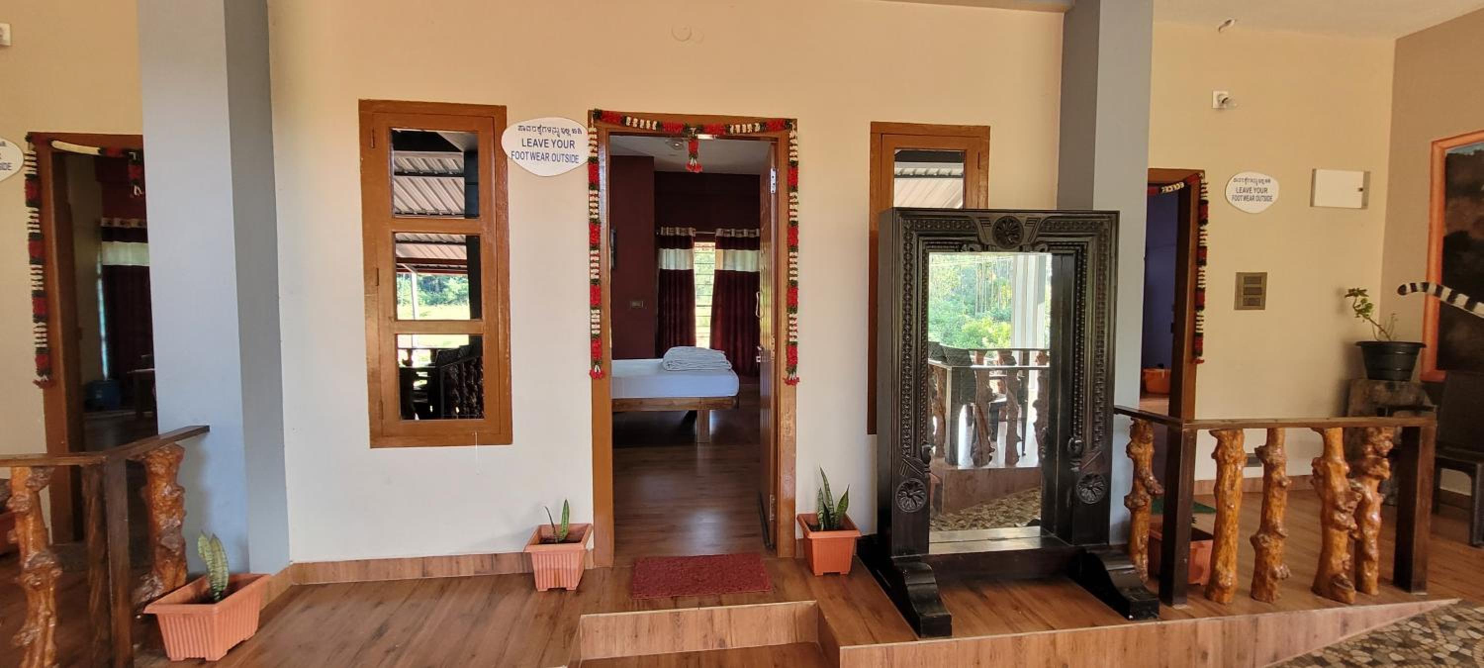 Standard Double Room - Photo 3