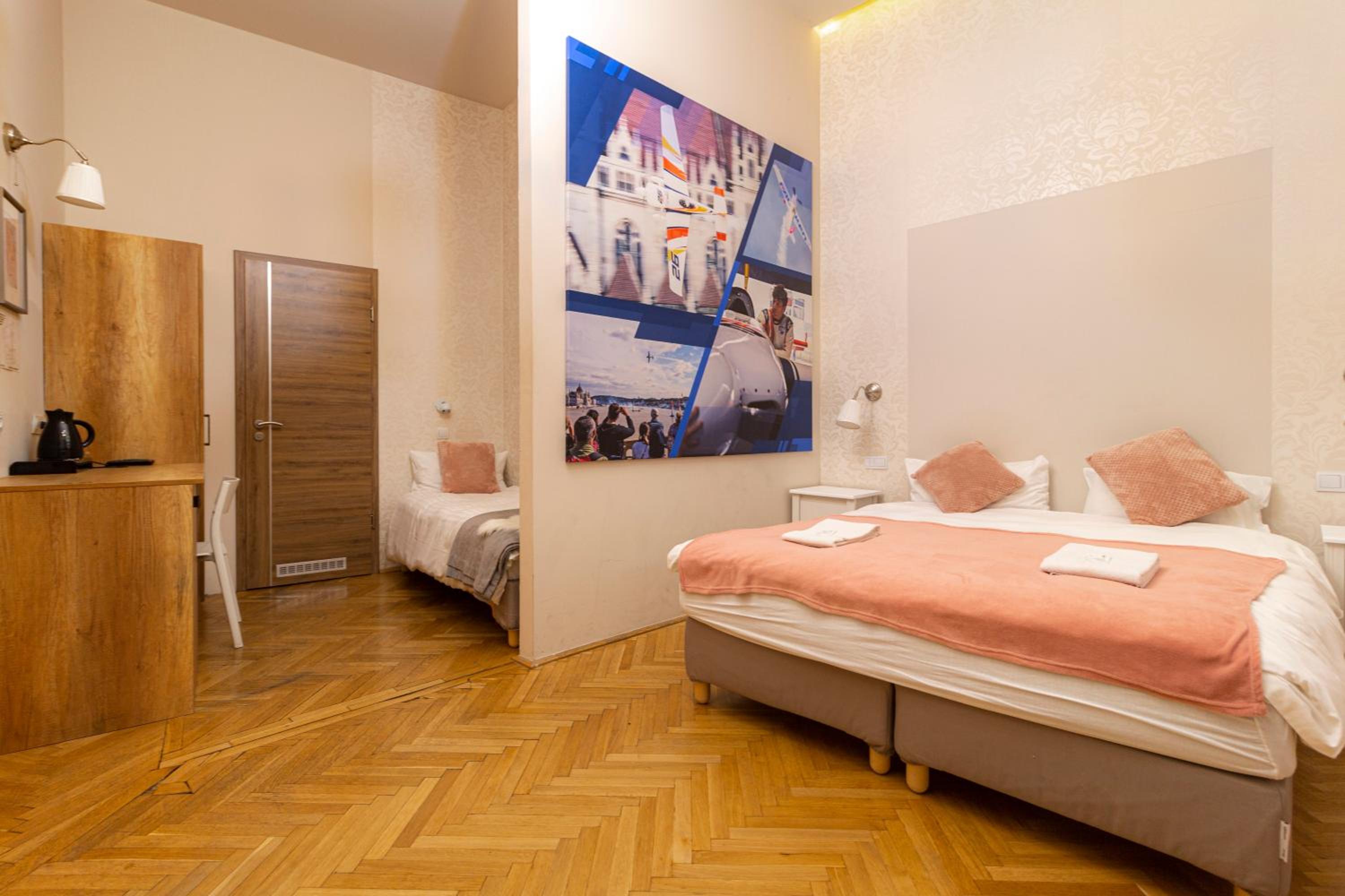 Standard Triple Room - Photo 7