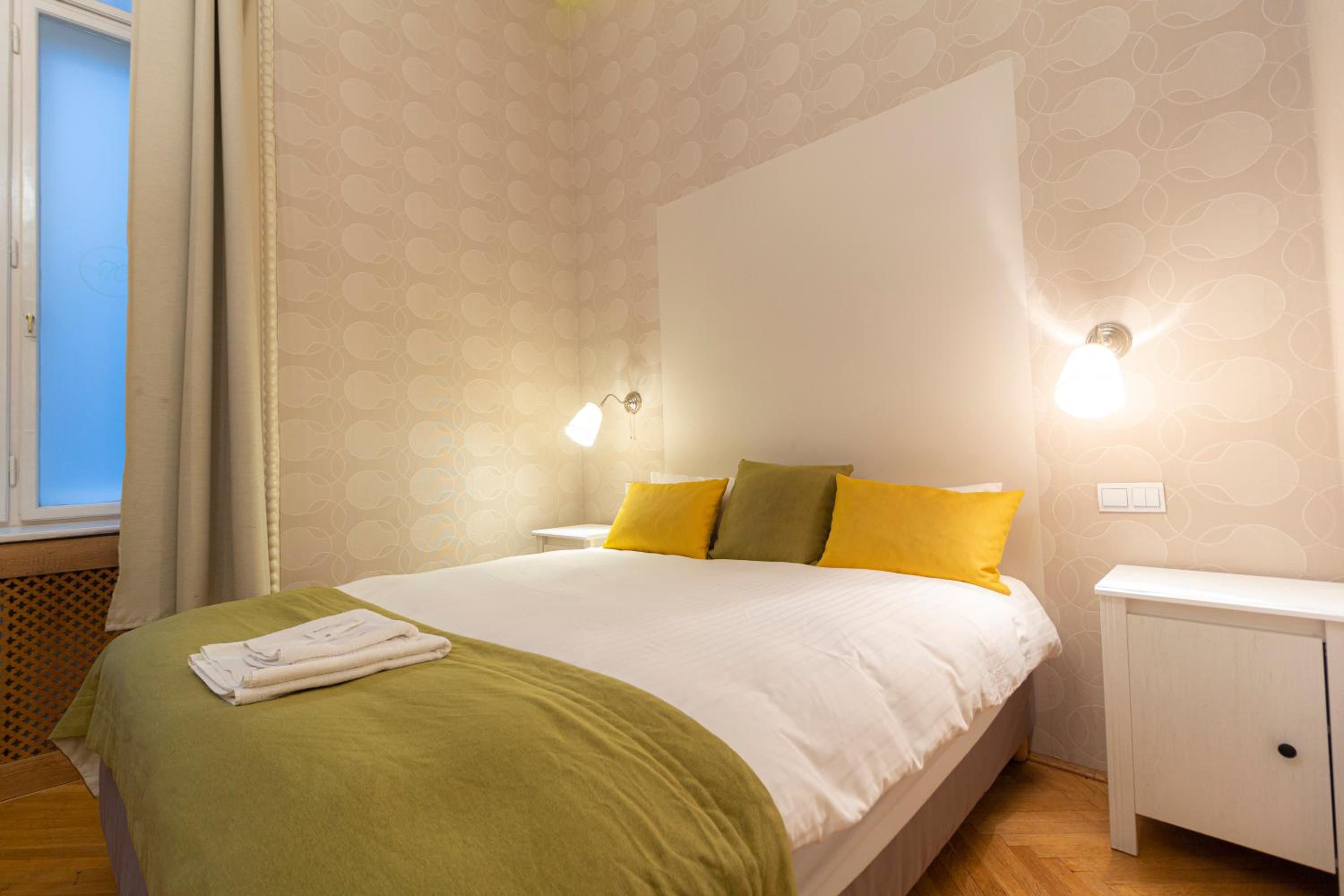 Standard Triple Room - Photo 11