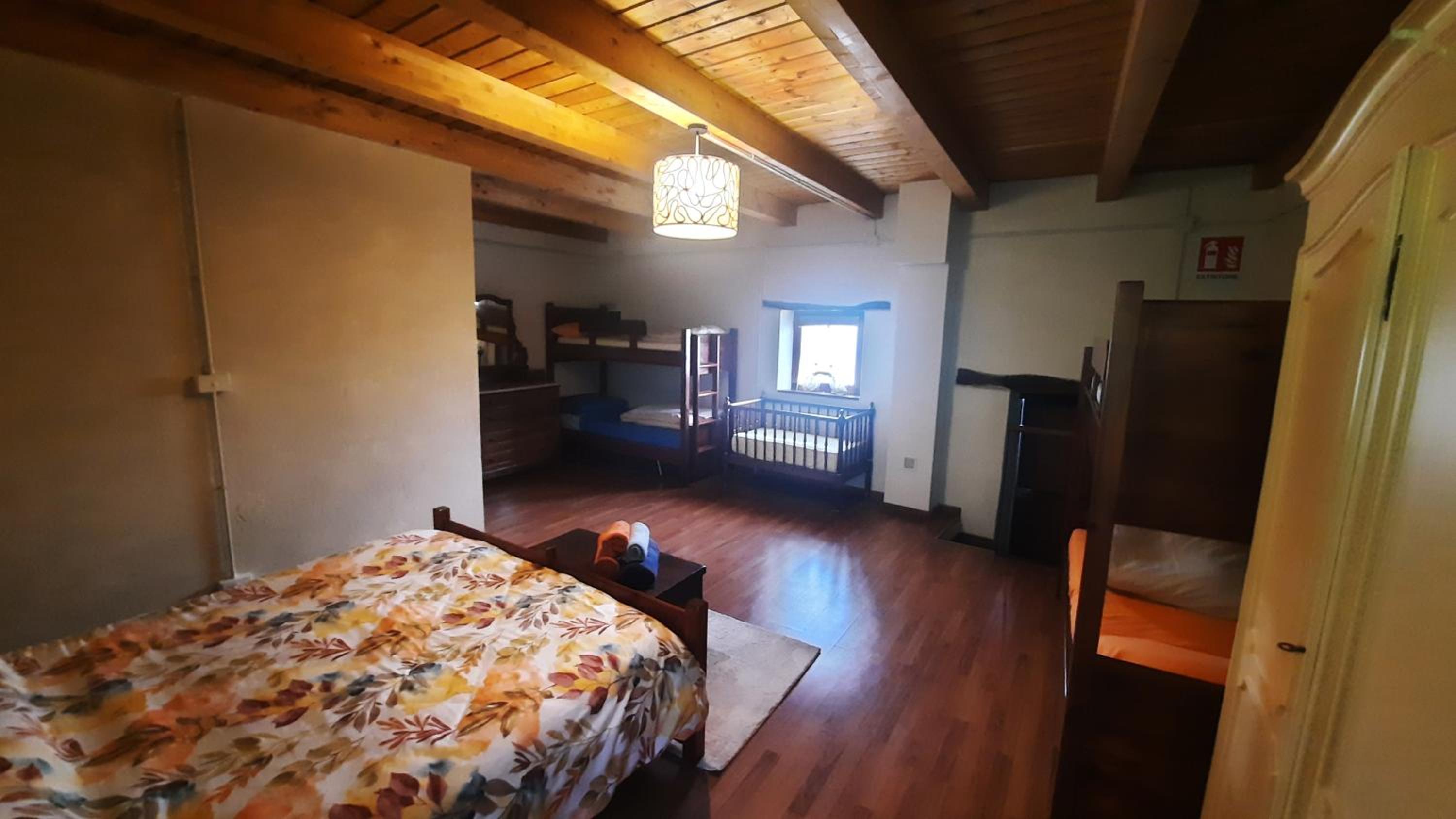 Family Room with Mountain View photo 2